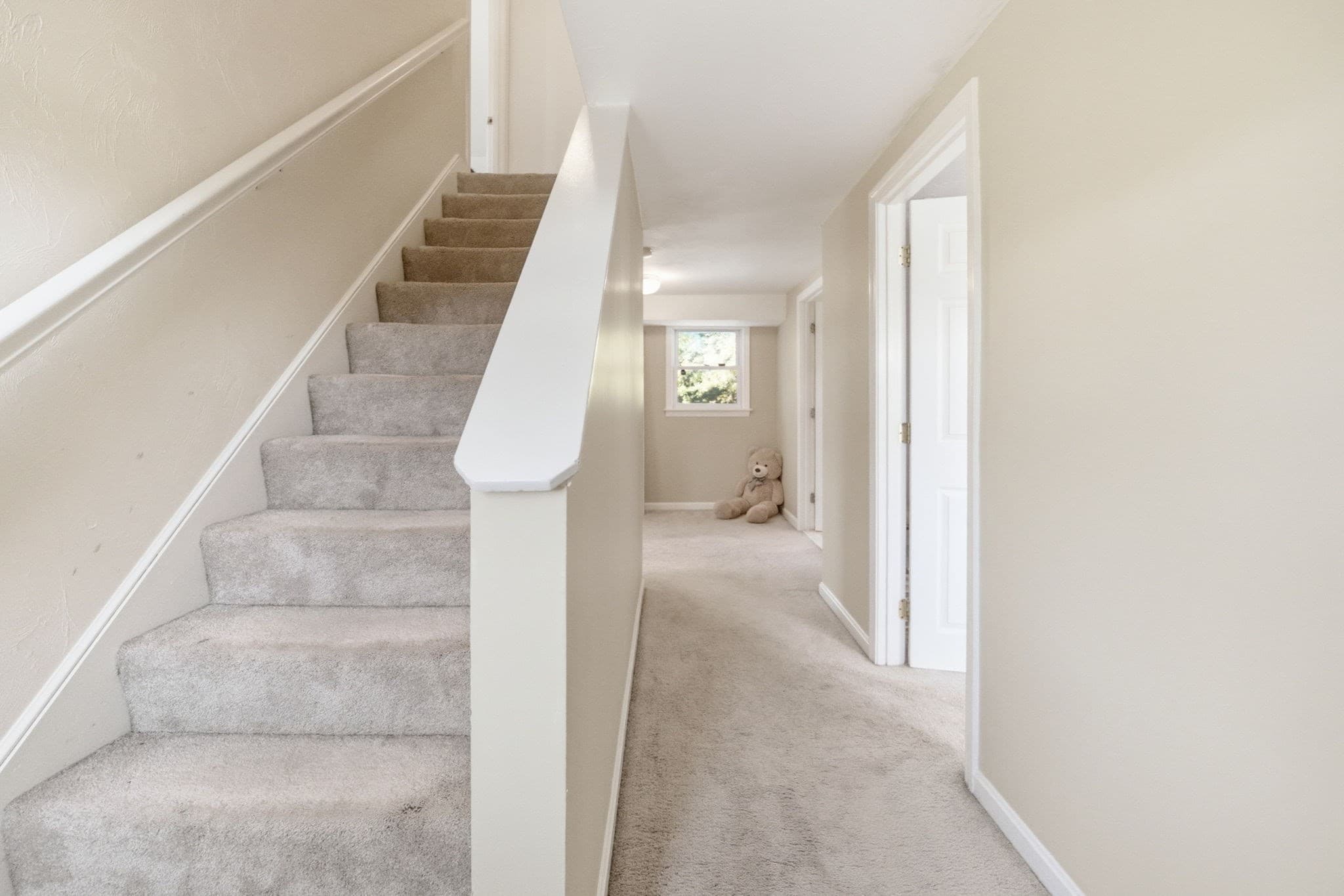 Single Family Residence at 51 Mechanic St, Bellingham MA 02019, Bellingham, photo 16 of 40