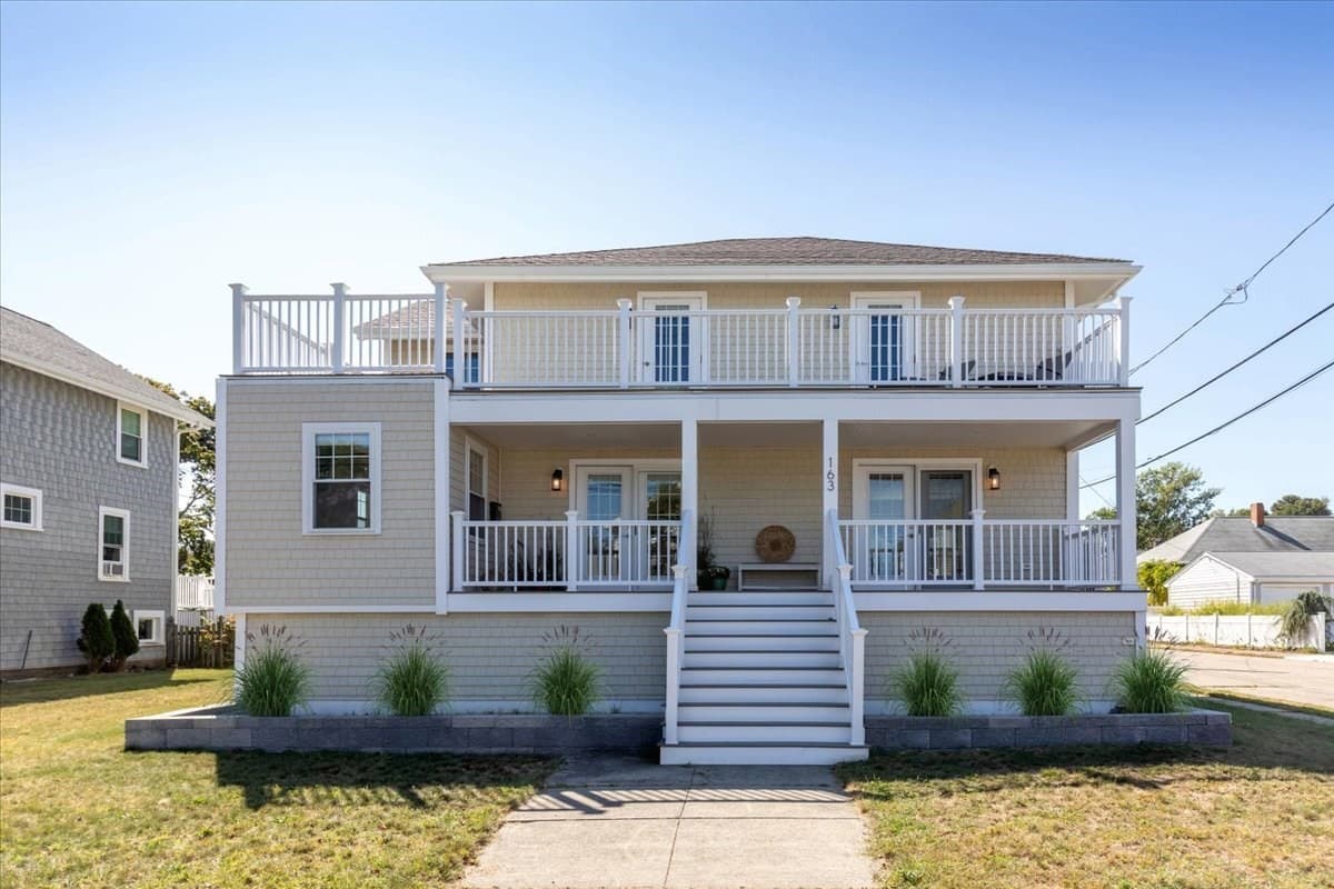 Single Family Residence at 163 Samoset Avenue, Hull MA 02045, Hull, photo 2 of 40