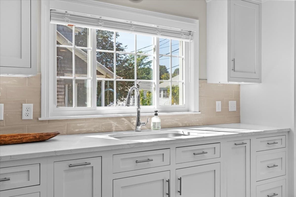 Single Family Residence at 163 Samoset Avenue, Hull MA 02045, Hull, photo 12 of 40