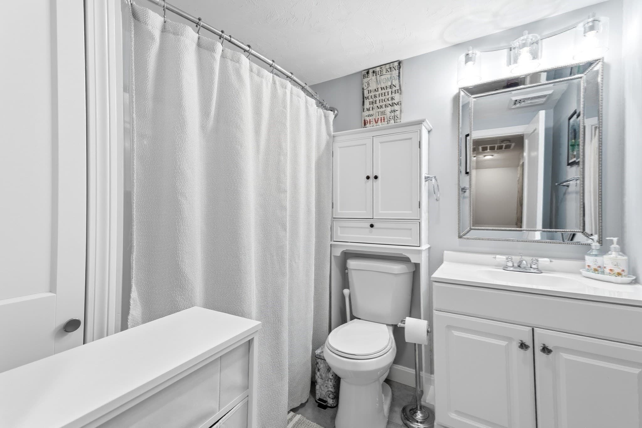 Single Family Residence at 17 Bicknell Road, Weymouth MA 02191, Weymouth, photo 13 of 40