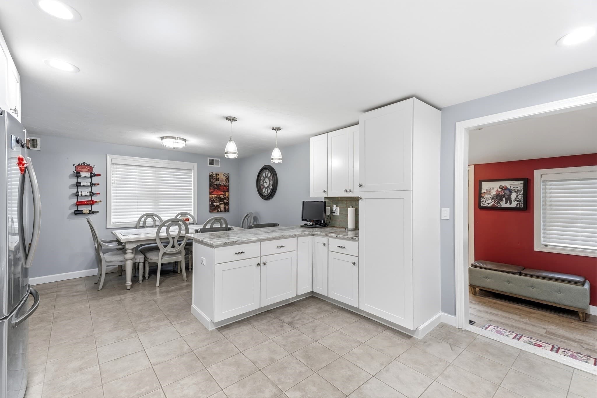 Single Family Residence at 17 Bicknell Road, Weymouth MA 02191, Weymouth, photo 4 of 40