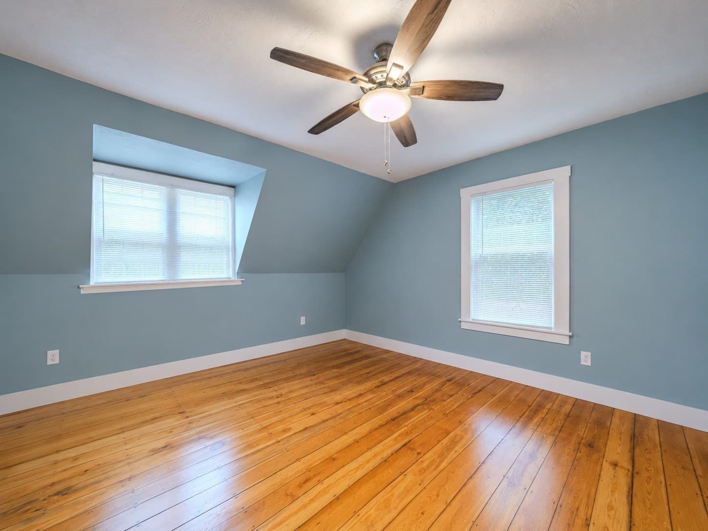 Single Family Residence at 72 Mount Vernon St, Fitchburg MA 01420, Fitchburg, photo 16 of 36