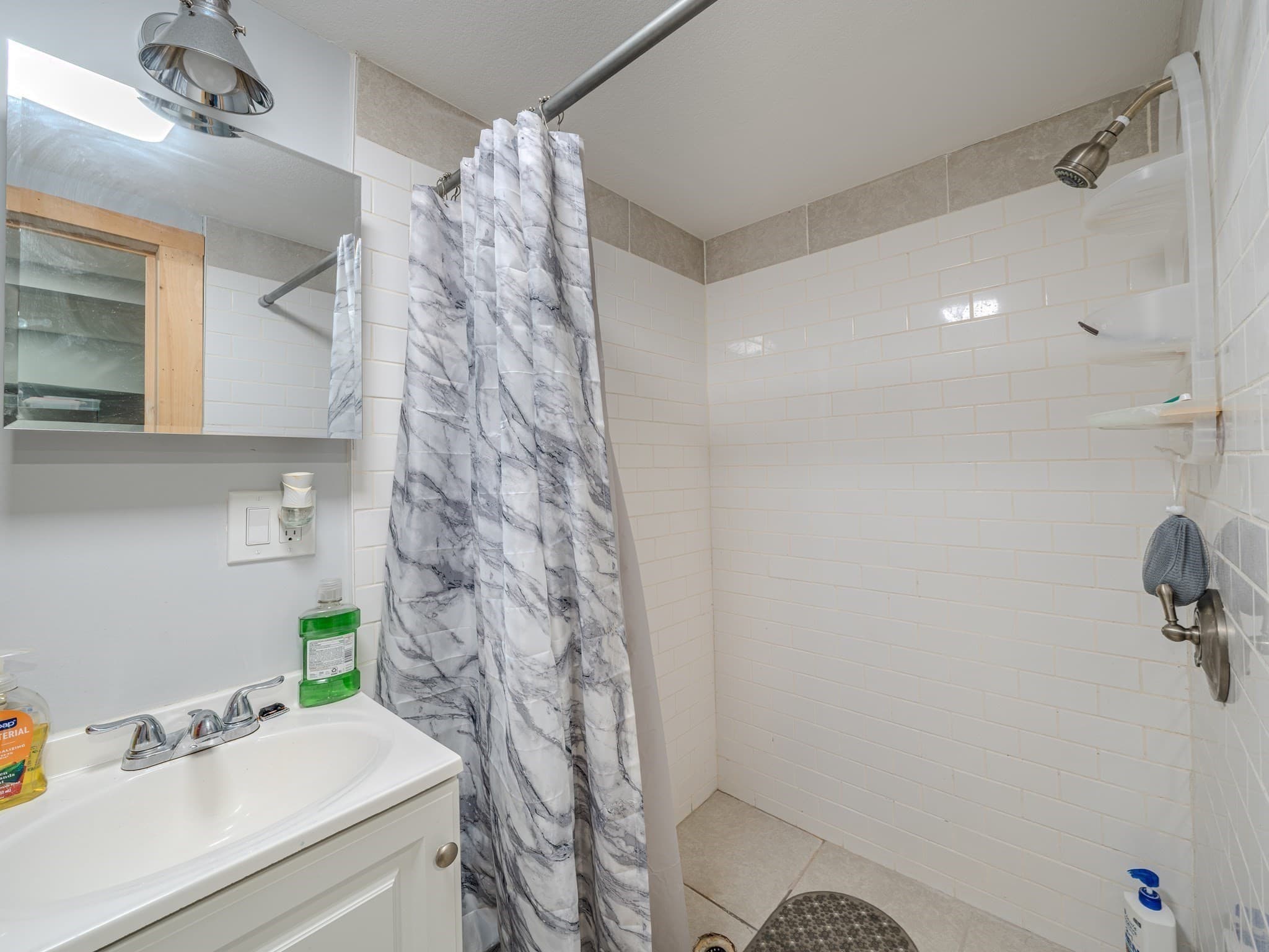Single Family Residence at 72 Mount Vernon St, Fitchburg MA 01420, Fitchburg, photo 24 of 36