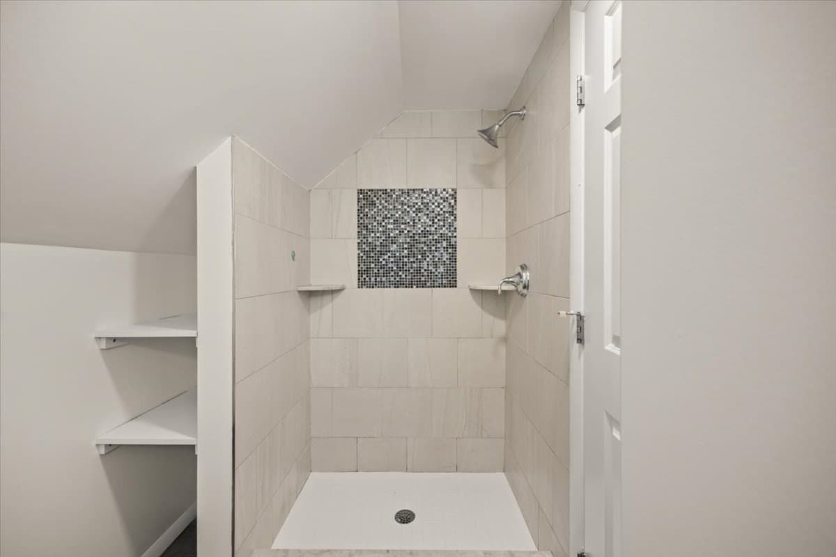 Single Family Residence at 1088 Middleboro Ave, Taunton MA 02718, Taunton, photo 26 of 41