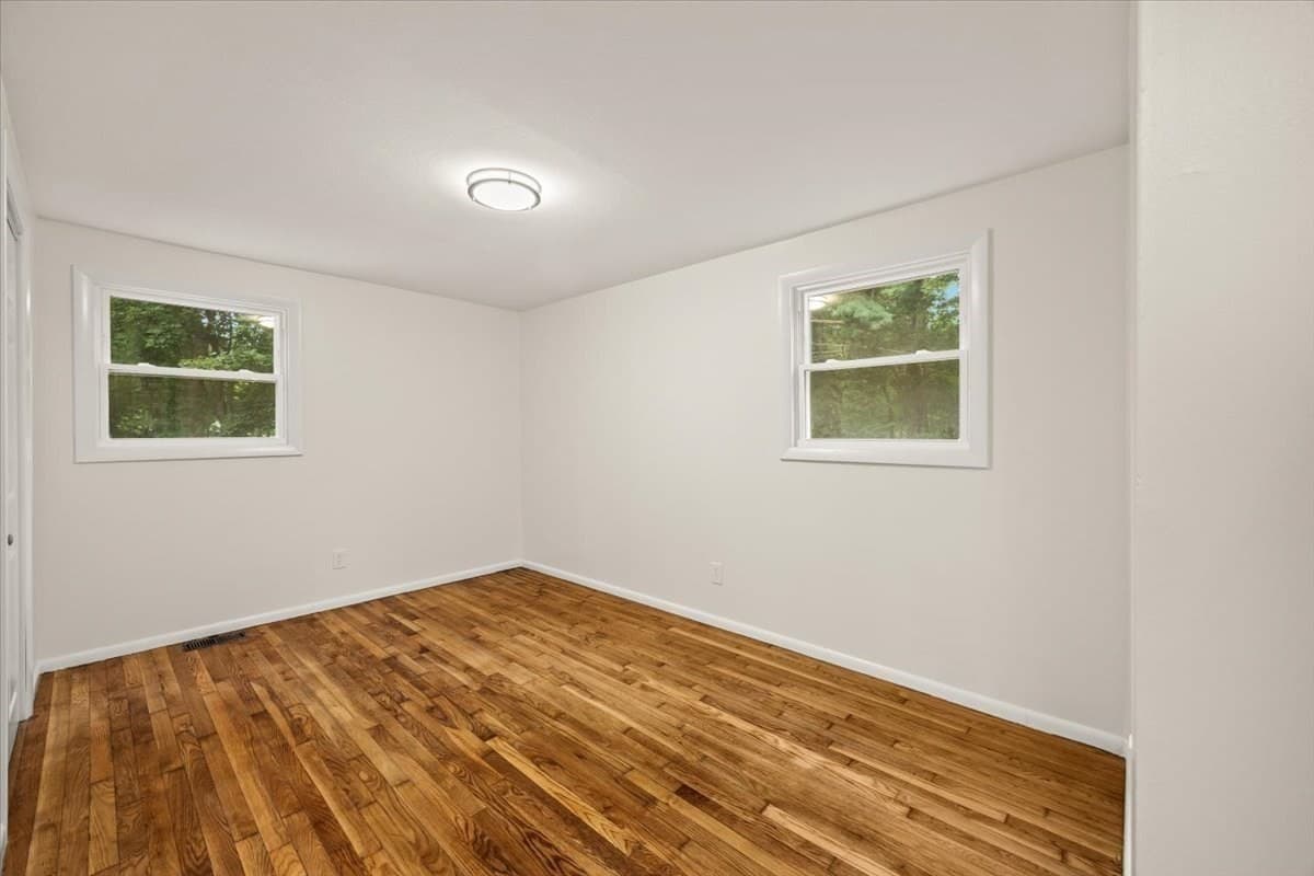 Single Family Residence at 1088 Middleboro Ave, Taunton MA 02718, Taunton, photo 20 of 41