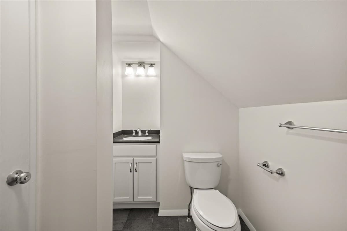 Single Family Residence at 1088 Middleboro Ave, Taunton MA 02718, Taunton, photo 25 of 41