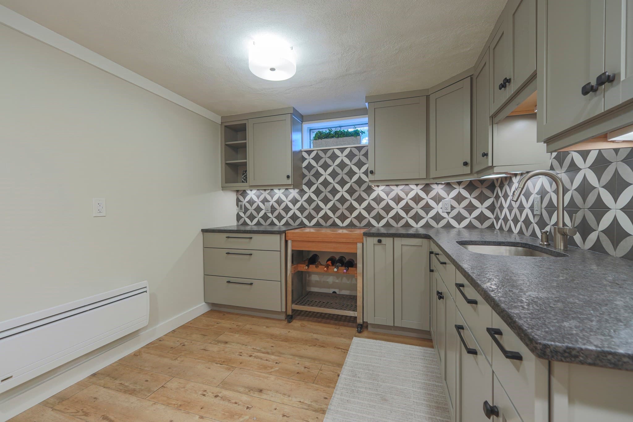 Single Family Residence at 12 Stevens Pl, Saugus MA 01906, Saugus, photo 27 of 31