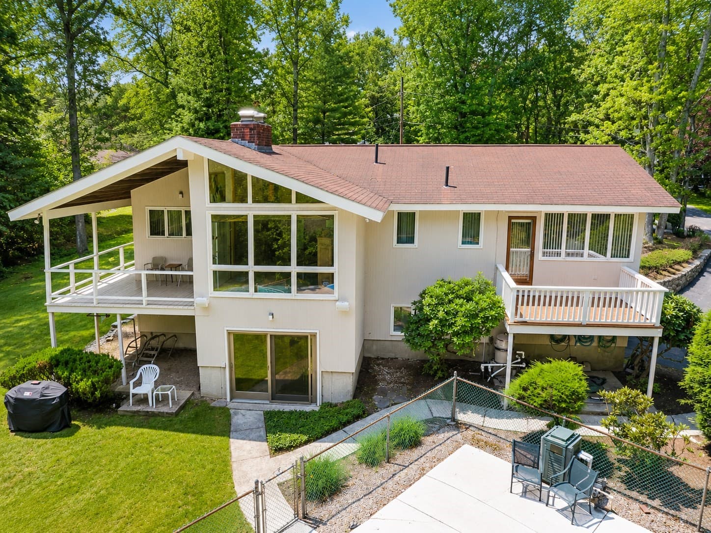 9 West Ridge Dr, Sharon MA 02067