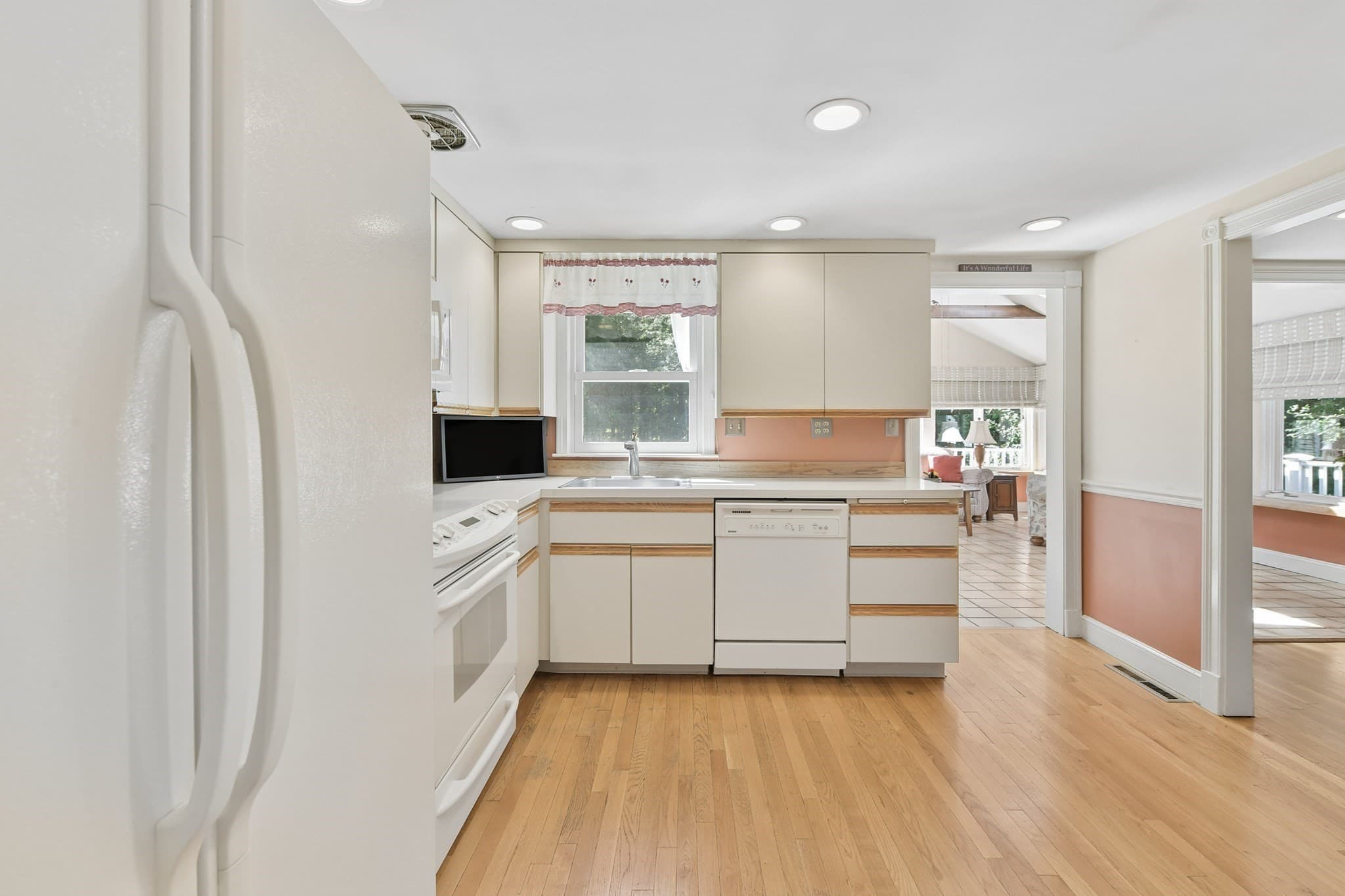 Single Family Residence at 30 Sumner St, Canton MA 02021, Canton, photo 13 of 41