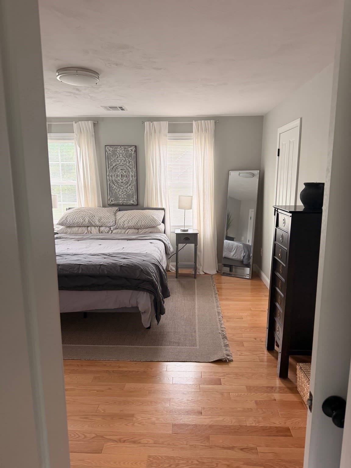 Single Family Residence at 33 Ledgewood Cir, Attleboro MA 02703, Attleboro, photo 15 of 26