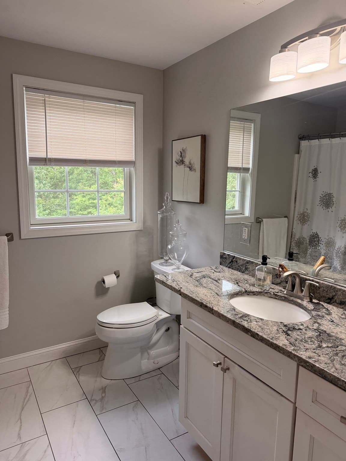 Single Family Residence at 33 Ledgewood Cir, Attleboro MA 02703, Attleboro, photo 11 of 26