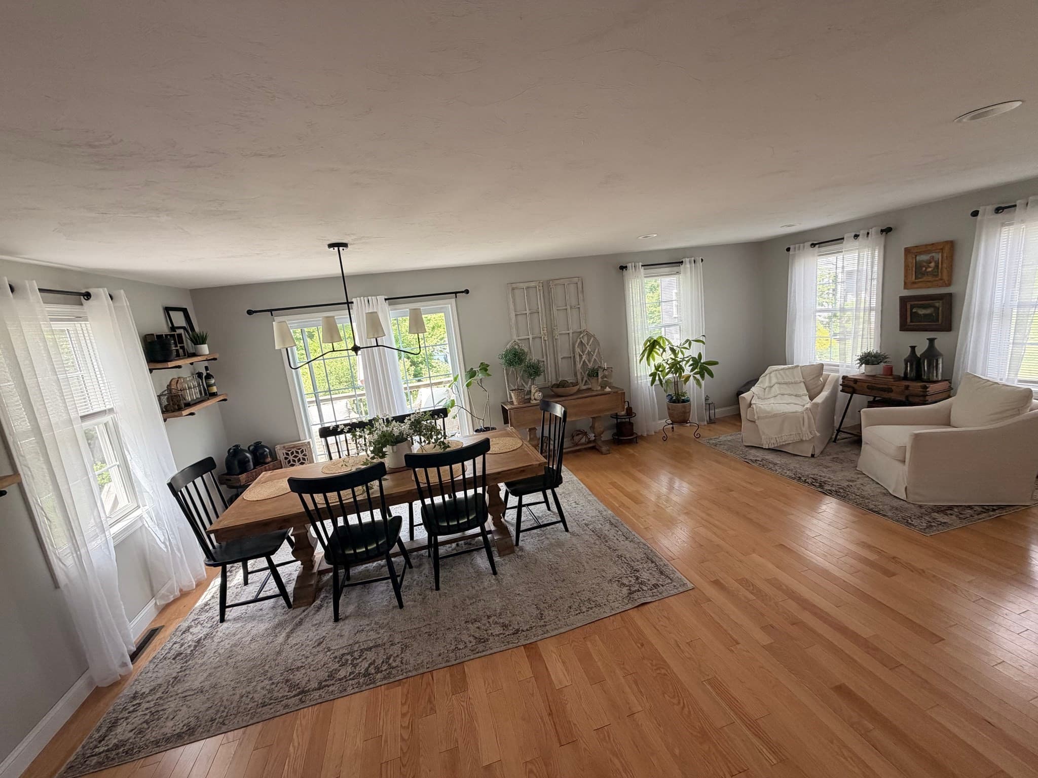 Single Family Residence at 33 Ledgewood Cir, Attleboro MA 02703, Attleboro, photo 8 of 26