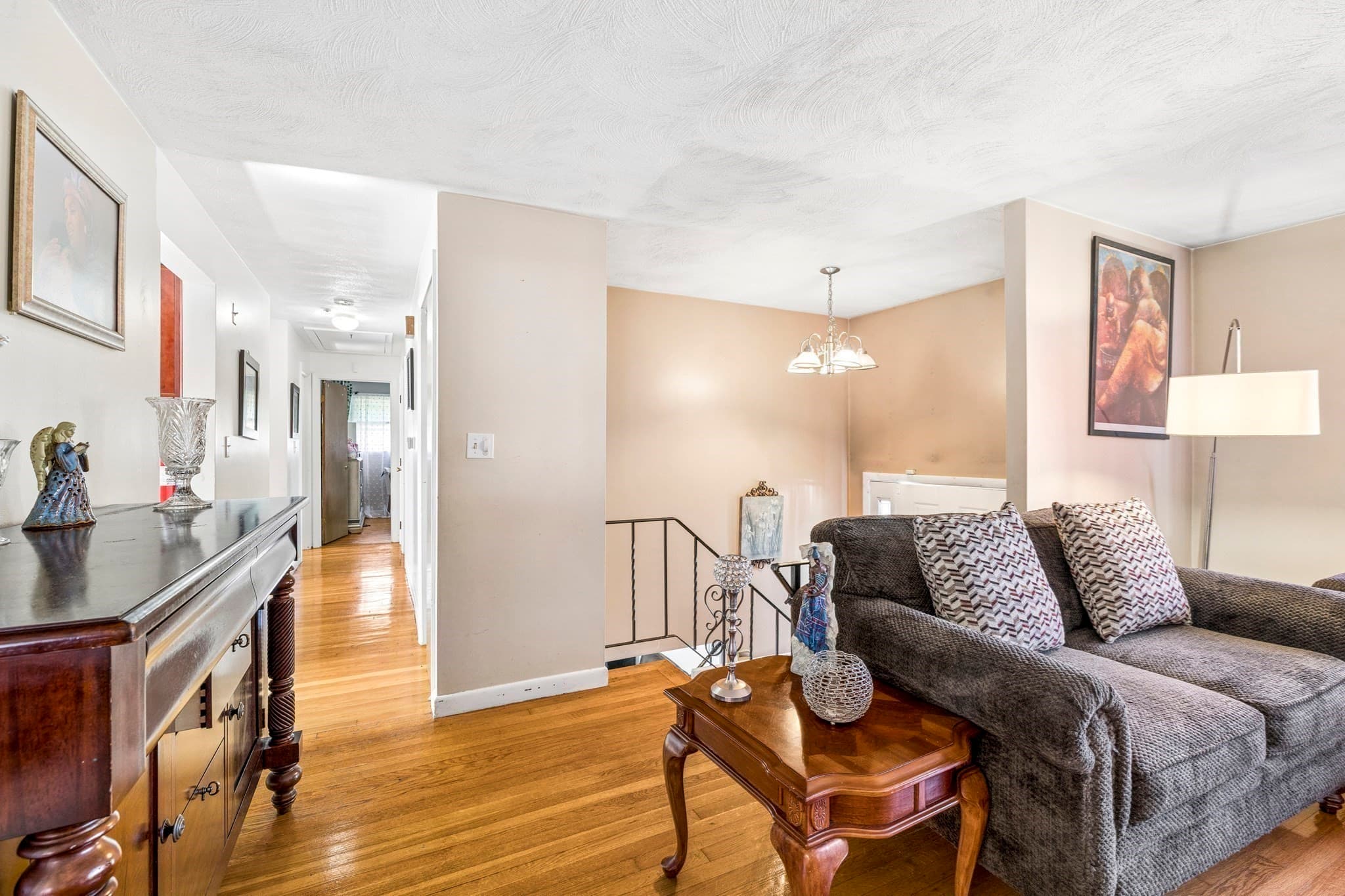 Single Family Residence at 17 Acorn Dr, Randolph MA 02368, Randolph, photo 6 of 26