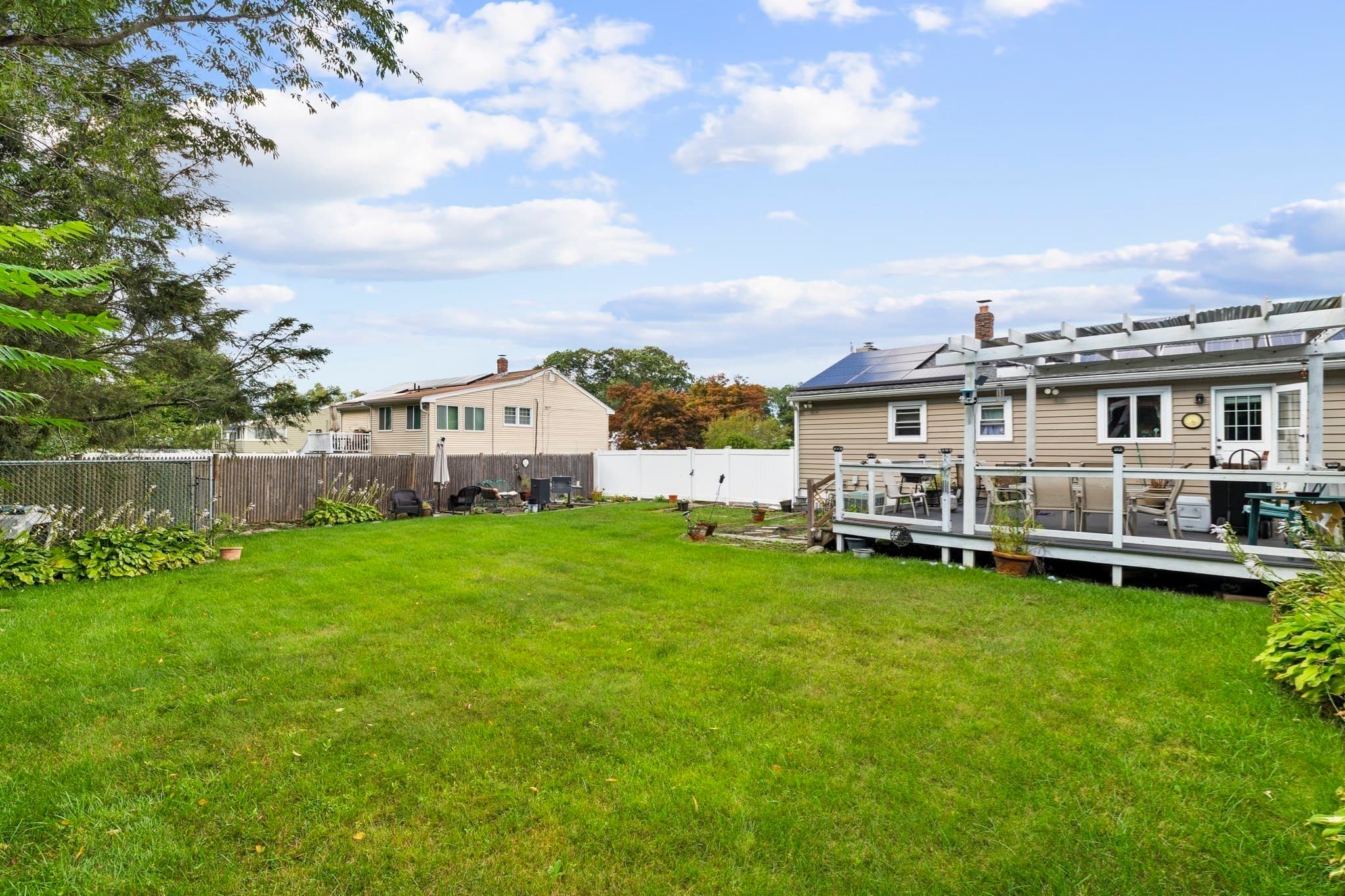 Single Family Residence at 17 Acorn Dr, Randolph MA 02368, Randolph, photo 13 of 26
