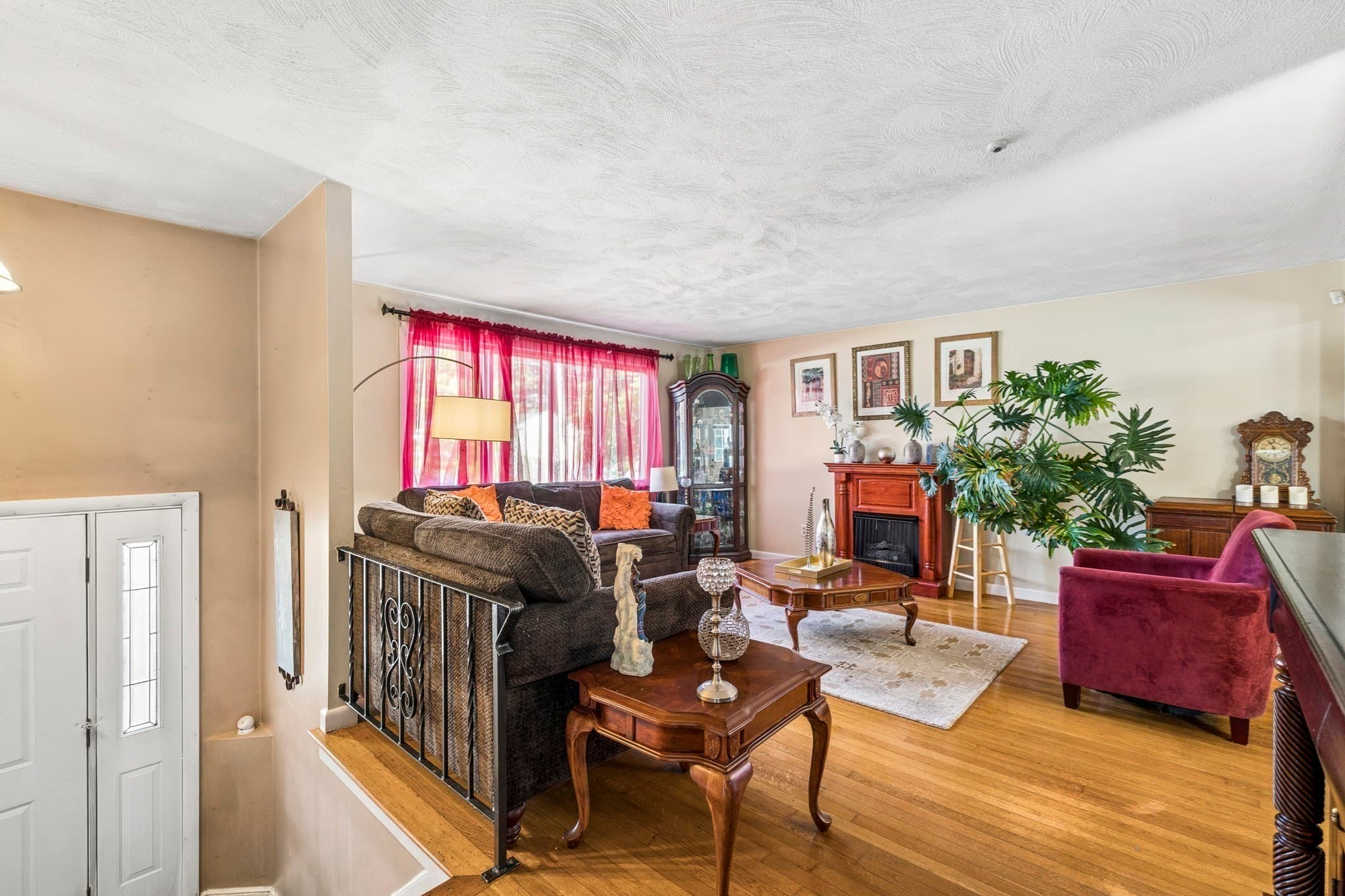 Single Family Residence at 17 Acorn Dr, Randolph MA 02368, Randolph, photo 7 of 26