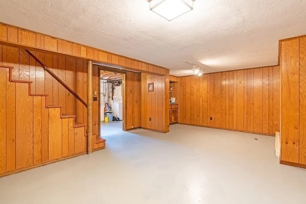 Single Family Residence at 24 Doane Terrace, South Hadley MA 01075, South Hadley, photo 31 of 35