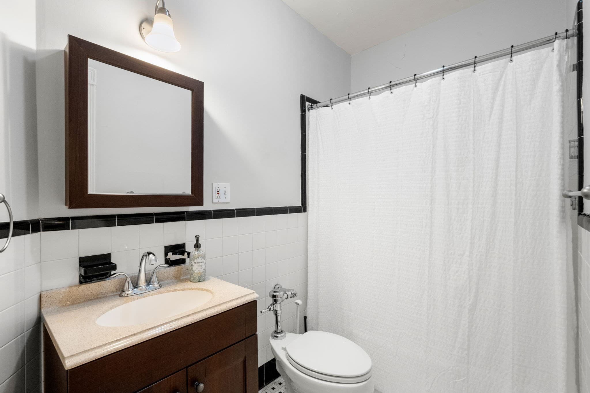 Condominium at 21 Beacon St # 3N, Boston MA 02108, photo 16 of 20
