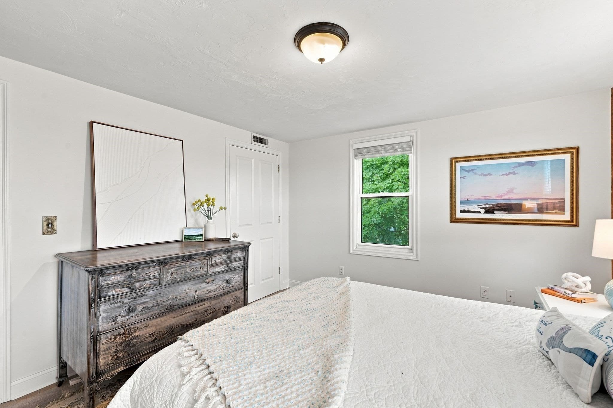 Condominium at 4 Farragut Rd # 2, Ipswich MA 01938, Ipswich, photo 18 of 33