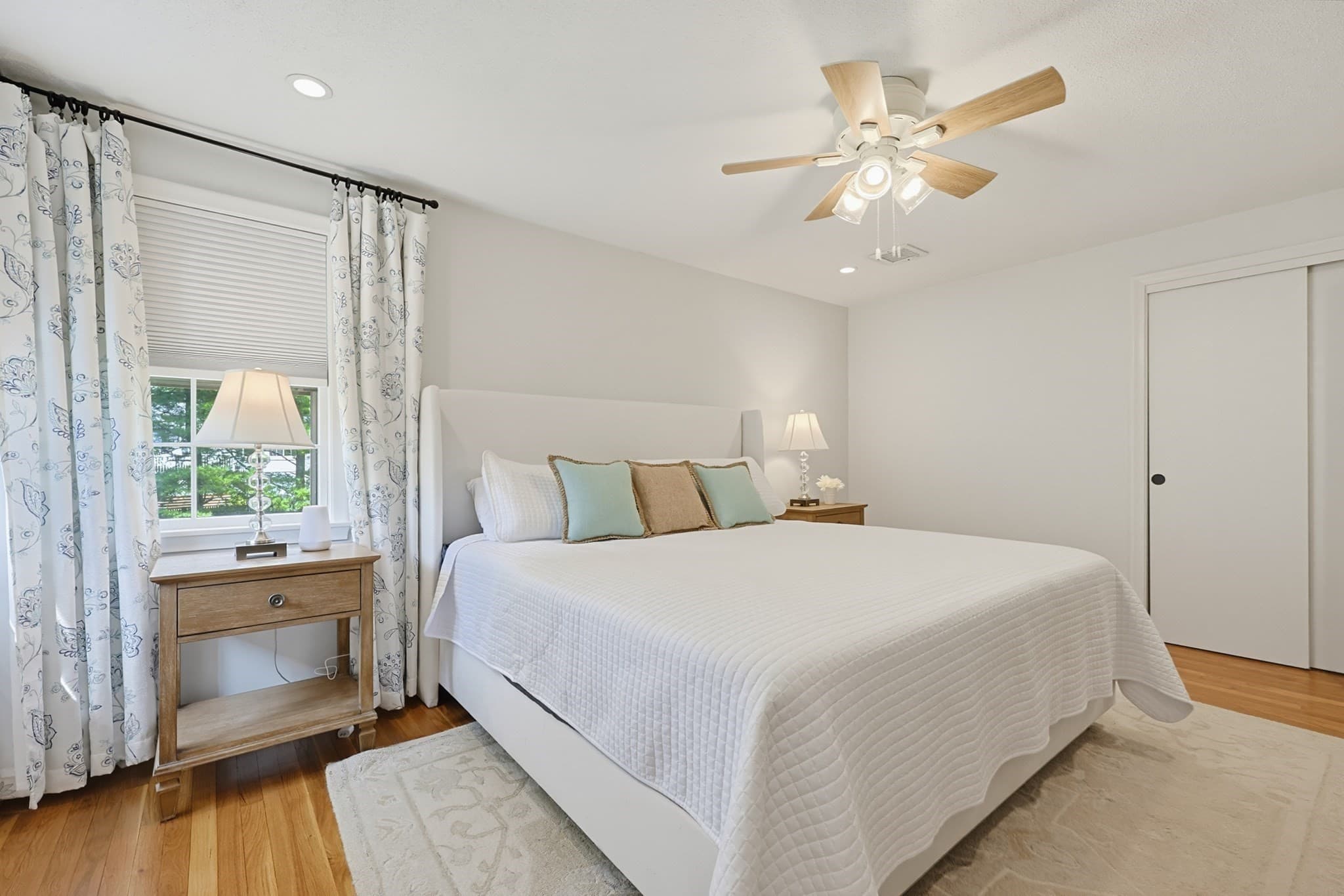 Single Family Residence at 10 Howe Circle, Randolph MA 02368, Randolph, photo 17 of 42