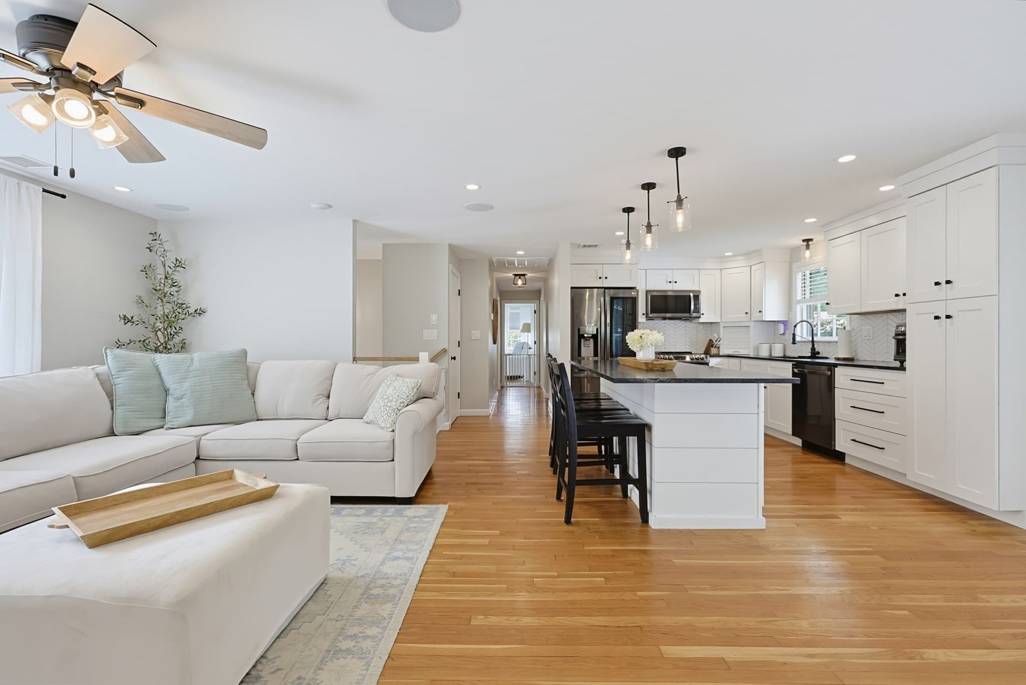 Single Family Residence at 10 Howe Circle, Randolph MA 02368, Randolph, photo 12 of 42