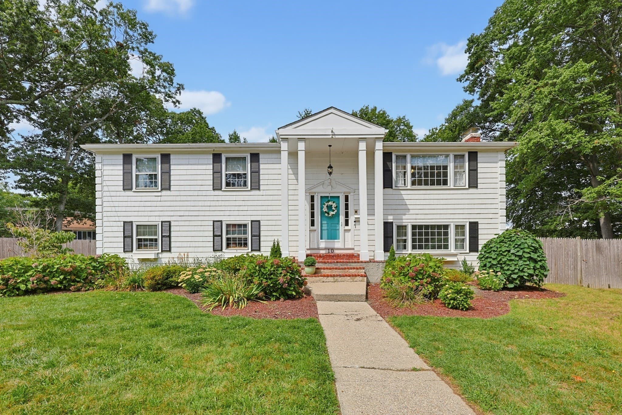 10 Howe Circle, Randolph MA 02368