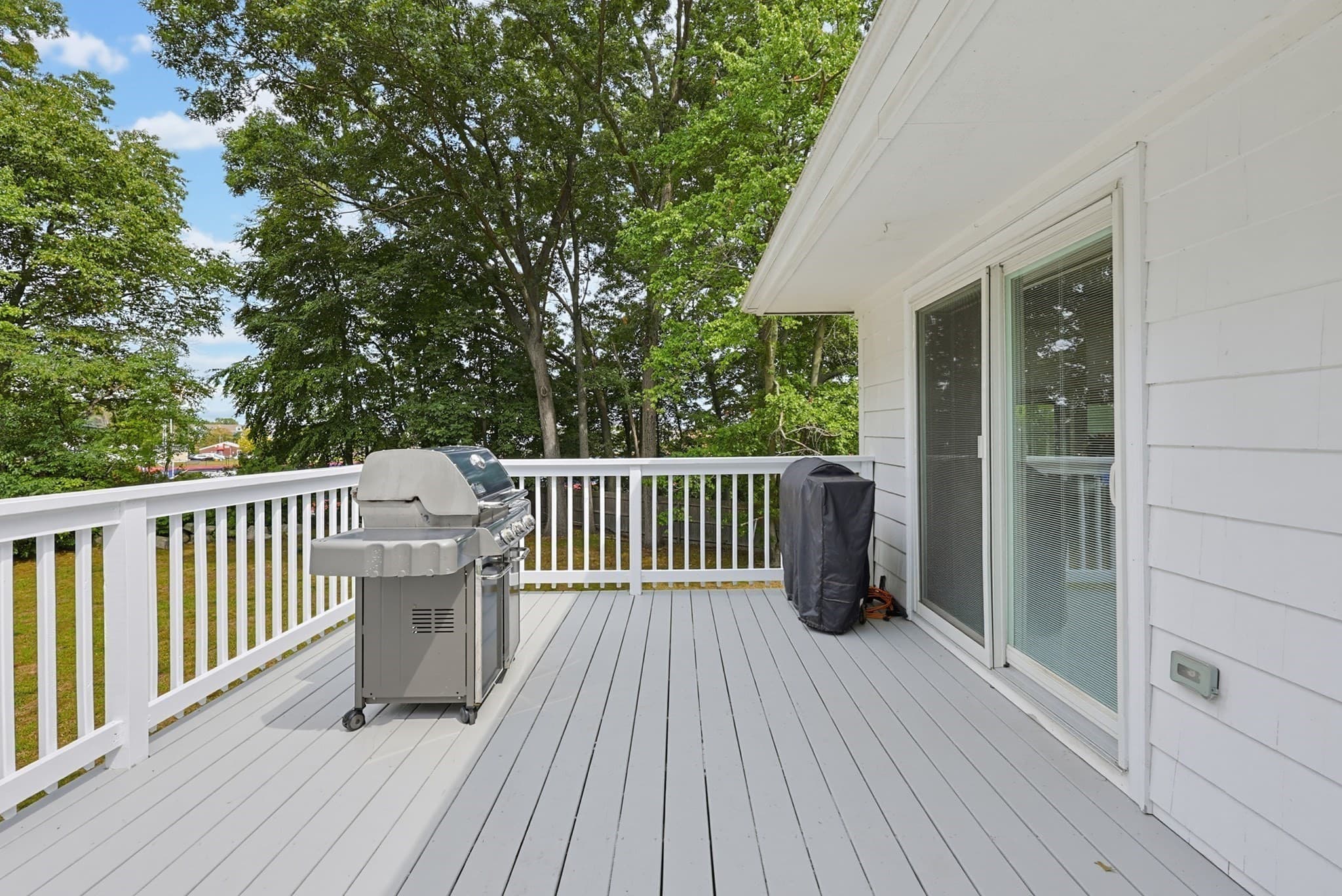 Single Family Residence at 10 Howe Circle, Randolph MA 02368, Randolph, photo 38 of 42