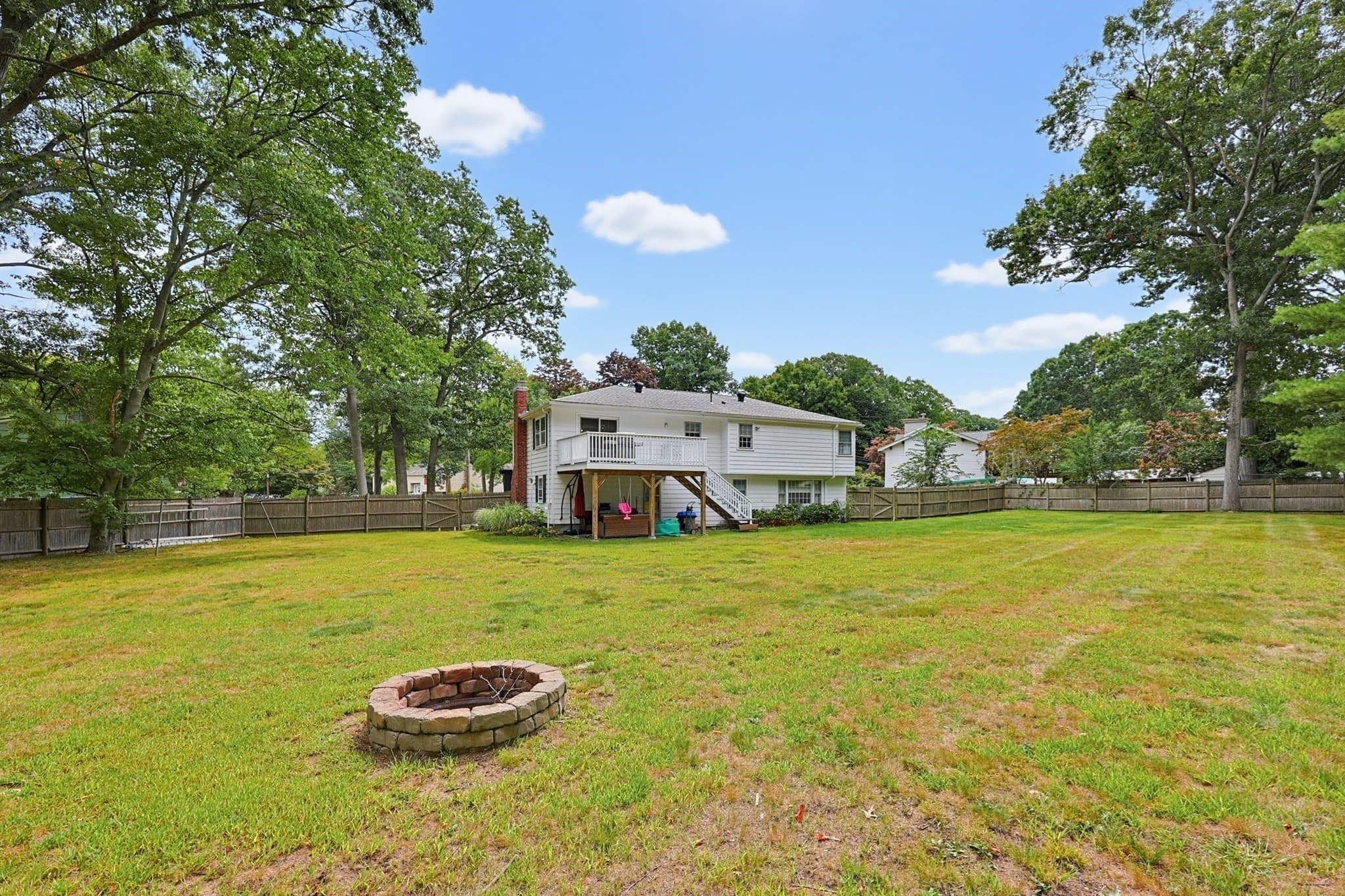 Single Family Residence at 10 Howe Circle, Randolph MA 02368, Randolph, photo 39 of 42