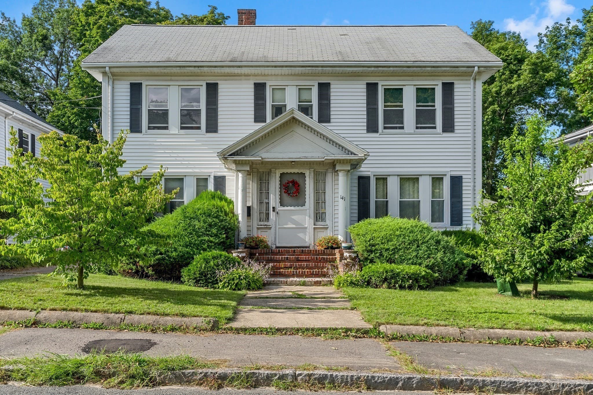 141 Brookside Ave, Brockton MA 02301