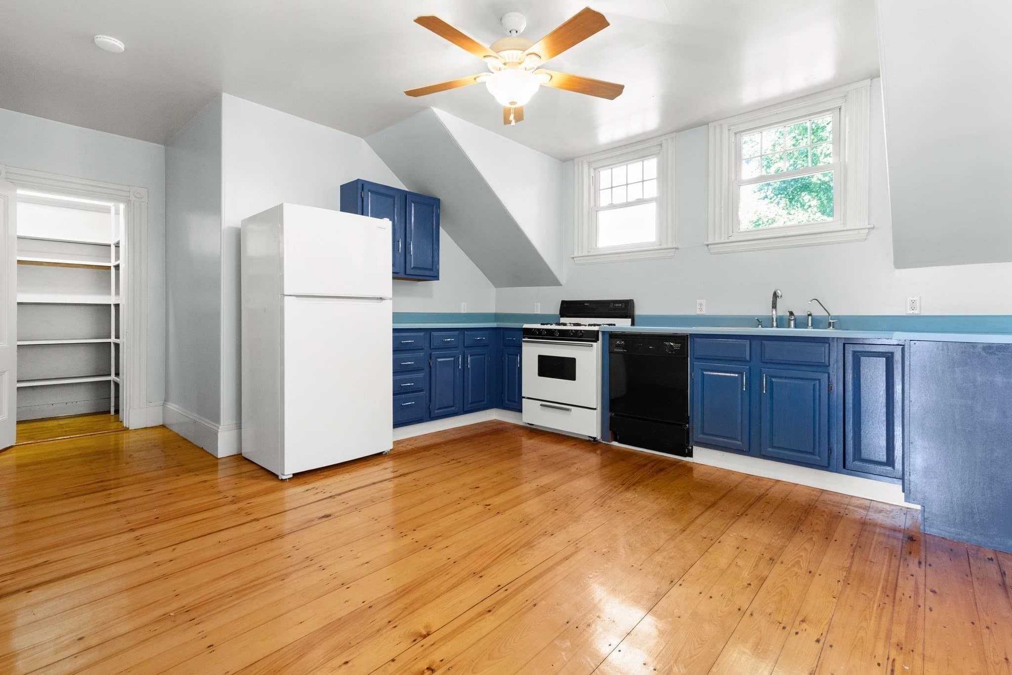 Condominium at 163 South St # D, Rockport MA 01966, Rockport, photo 10 of 15