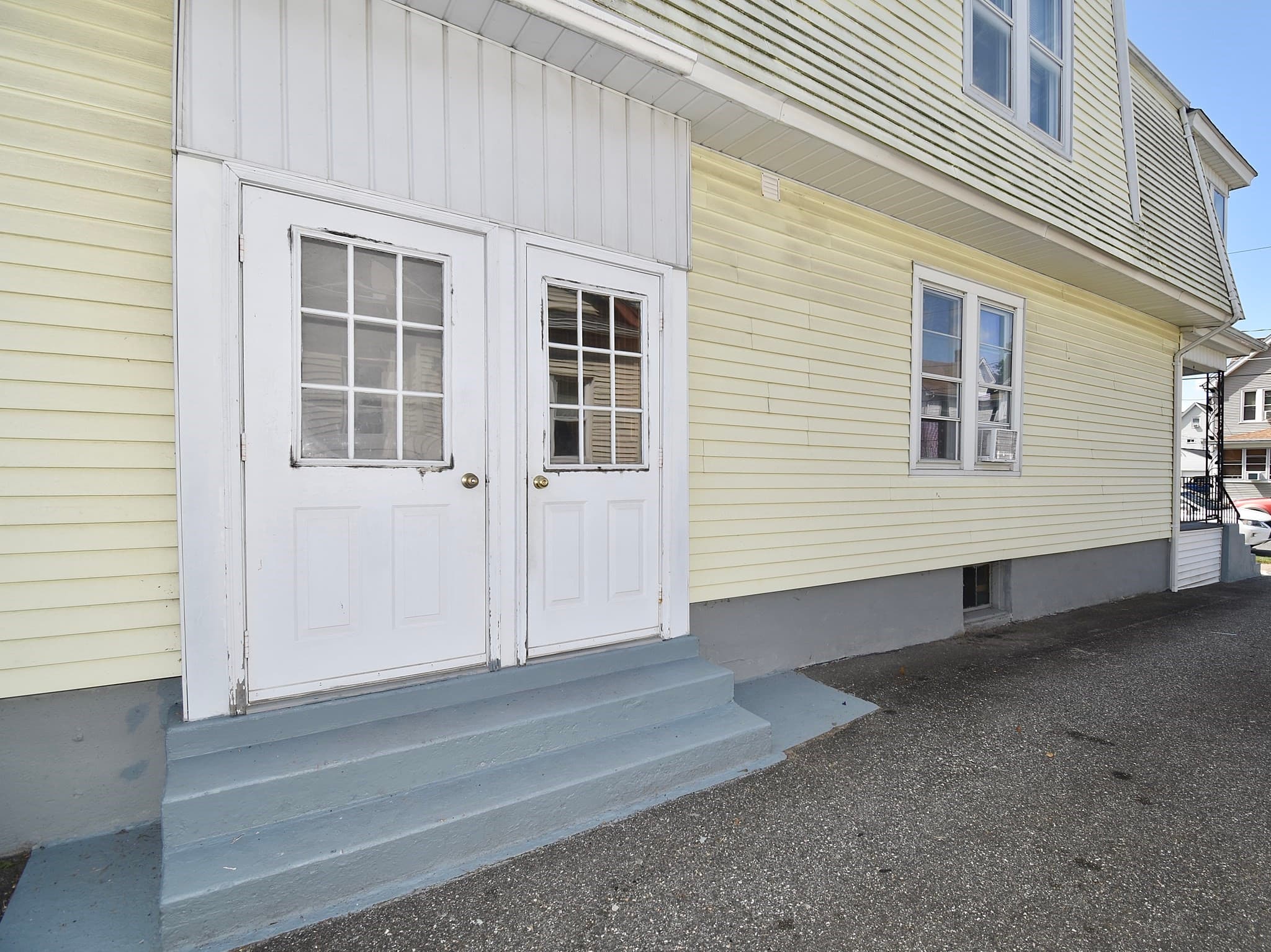 Multi Family at 43-45 Gold St, Springfield MA 01107, Springfield, photo 23 of 26