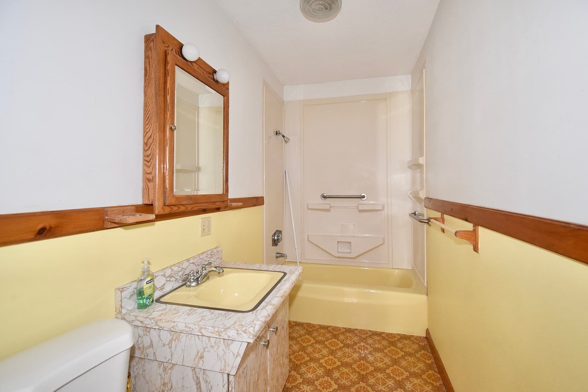 Multi Family at 43-45 Gold St, Springfield MA 01107, Springfield, photo 8 of 26