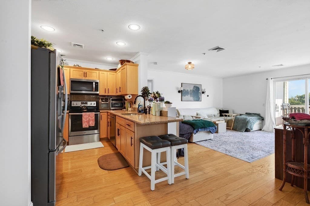 Condominium at 360 Revere Beach Blvd # 217, Revere MA 02151, Revere, photo 13 of 30
