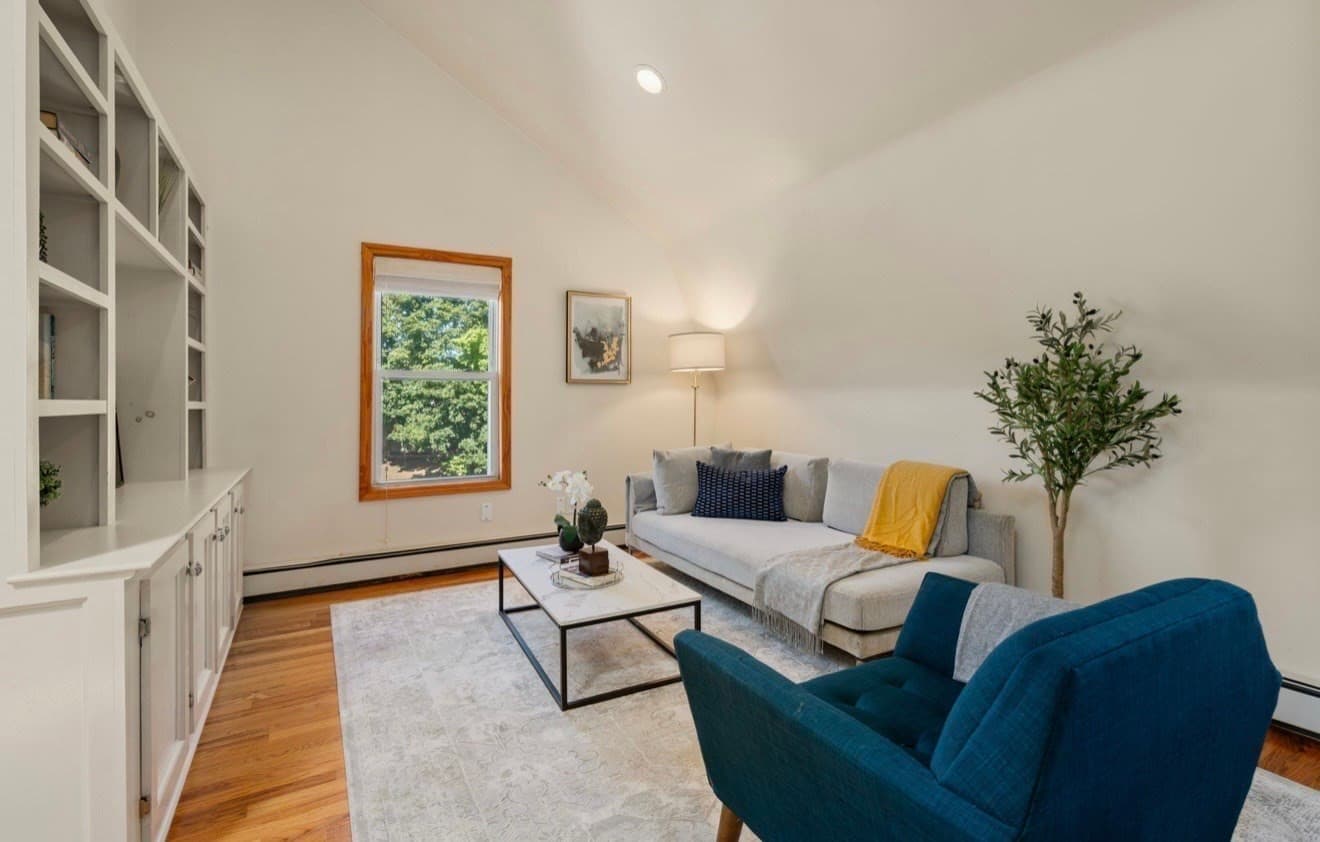 Condominium at 9 High Street Place # 3, Brookline MA 02445, Brookline, photo 2 of 19