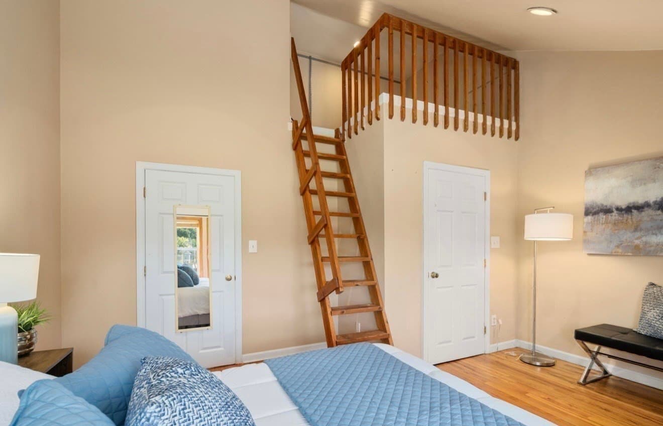 Condominium at 9 High Street Place # 3, Brookline MA 02445, Brookline, photo 15 of 19