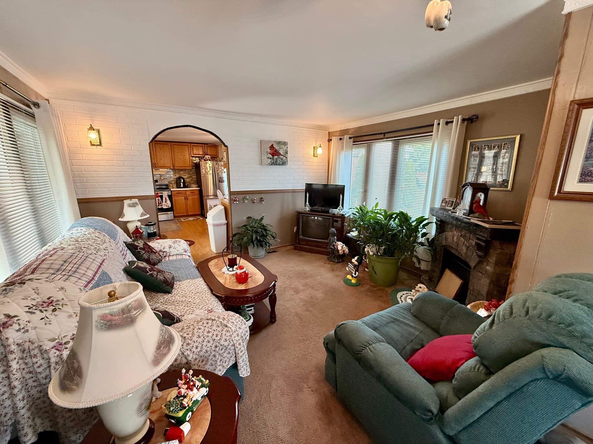 Mobile Home at 735 Memorial Dr # 2, Chicopee MA 01020, Chicopee, photo 9 of 16