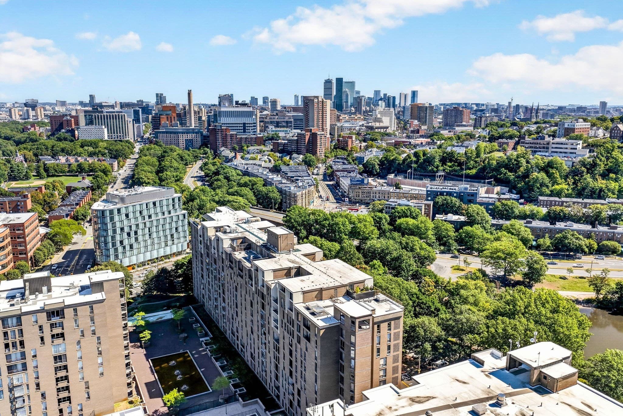 Condominium at 33 Pond Ave # 609, Brookline MA 02445, Brookline, photo 14 of 19