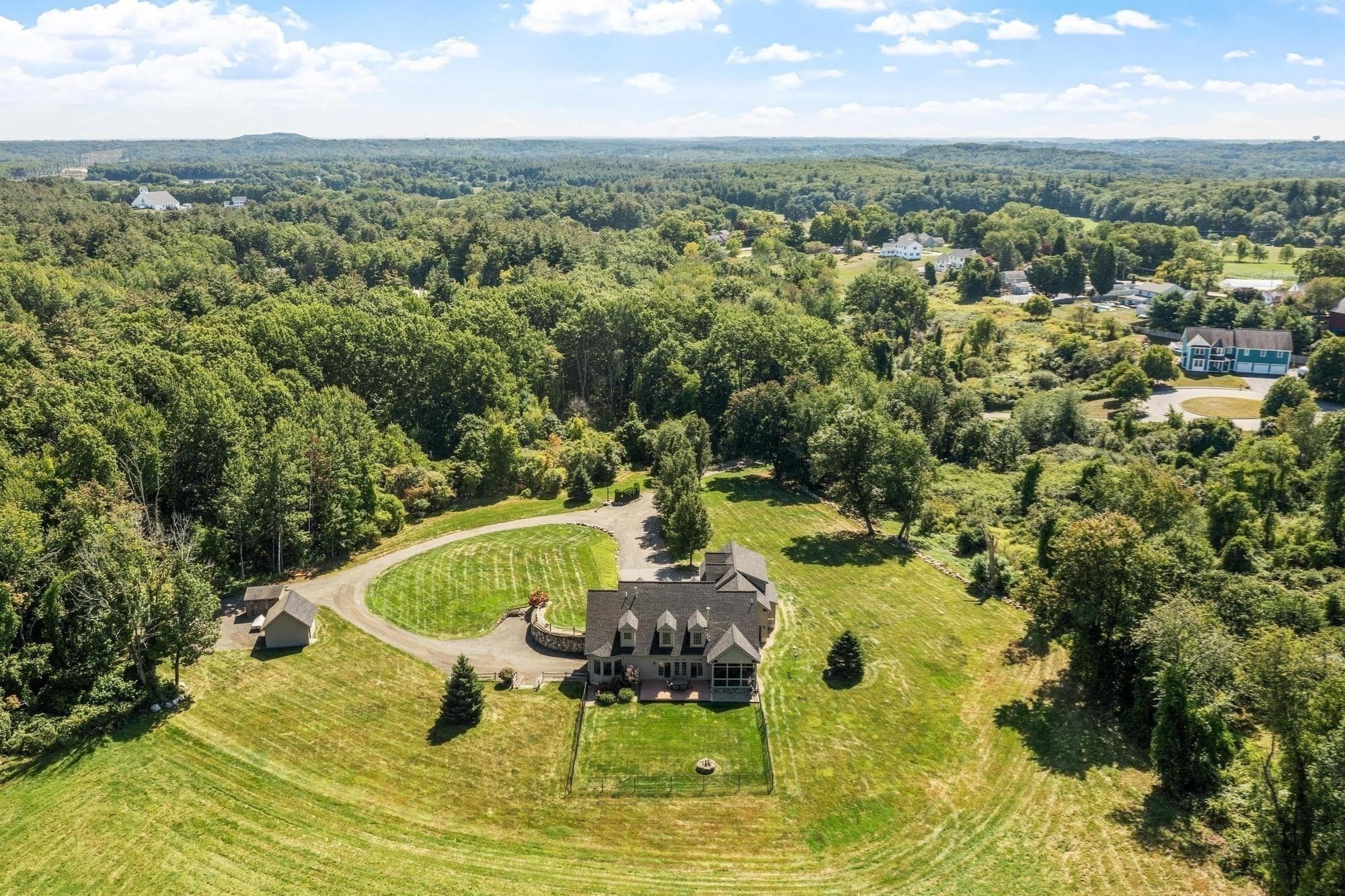 Single Family Residence at 11 Cider Ln, Dracut MA 01826, photo 5 of 42