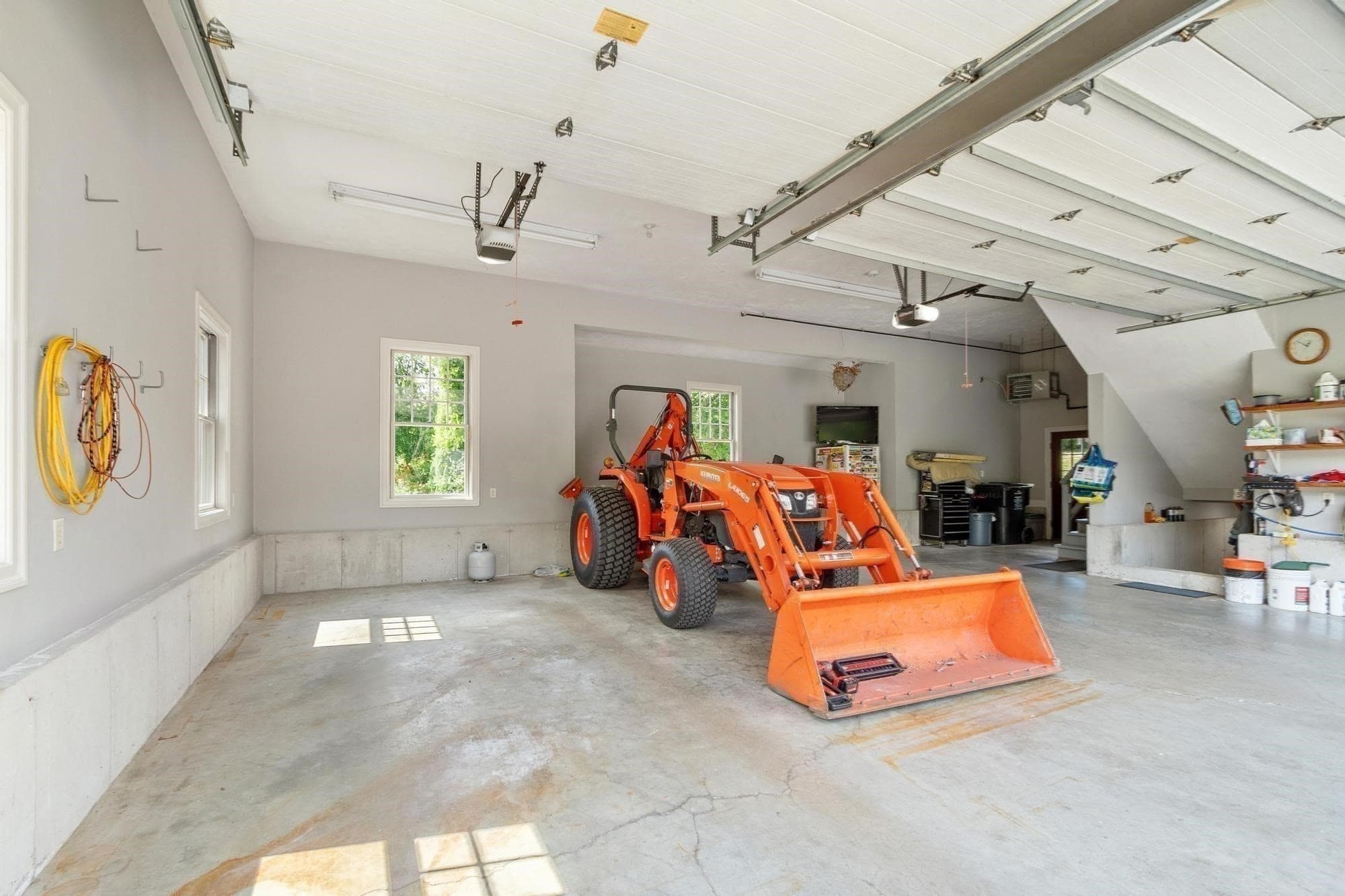 Single Family Residence at 11 Cider Ln, Dracut MA 01826, photo 38 of 42