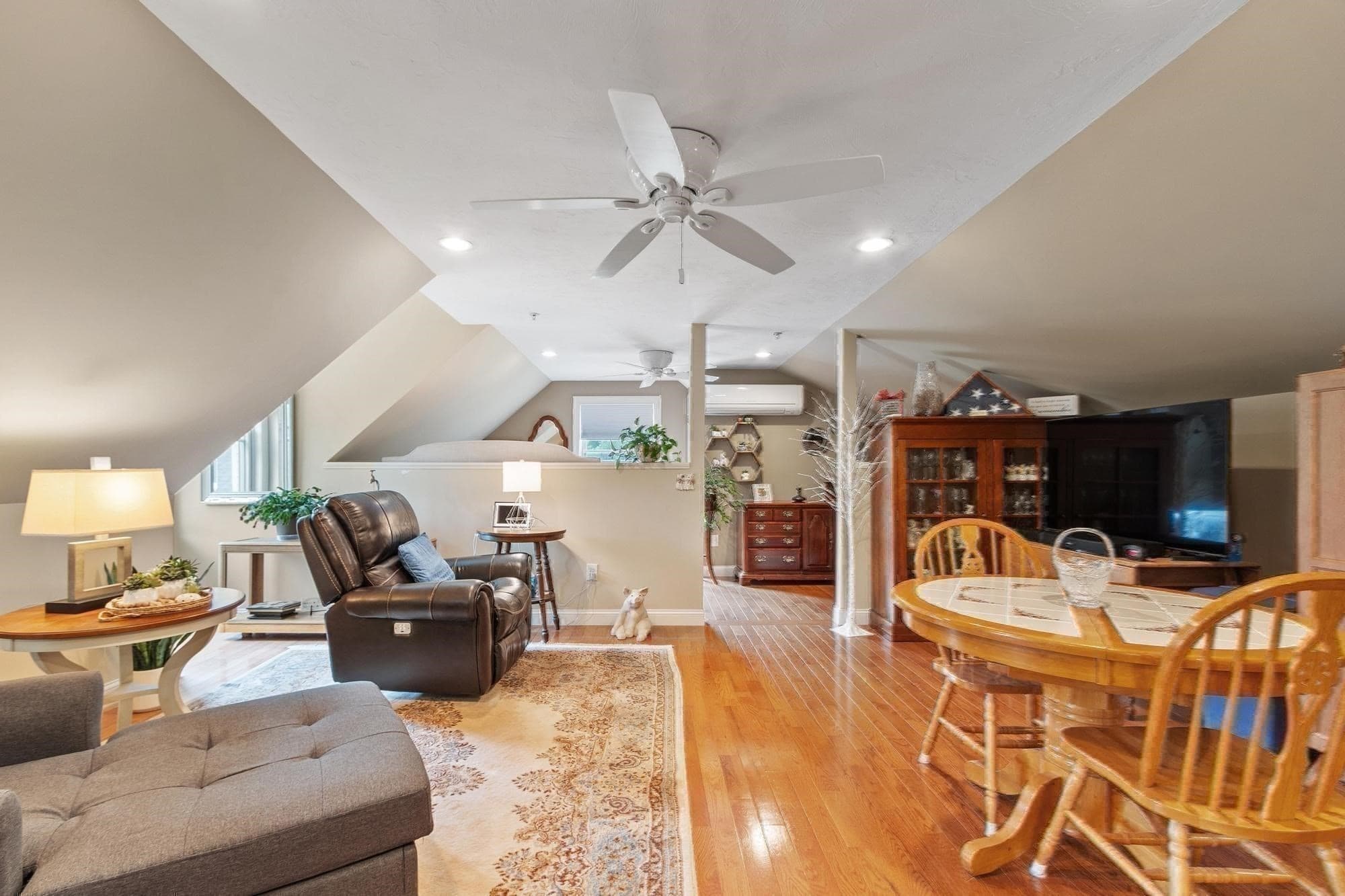 Single Family Residence at 11 Cider Ln, Dracut MA 01826, photo 33 of 42