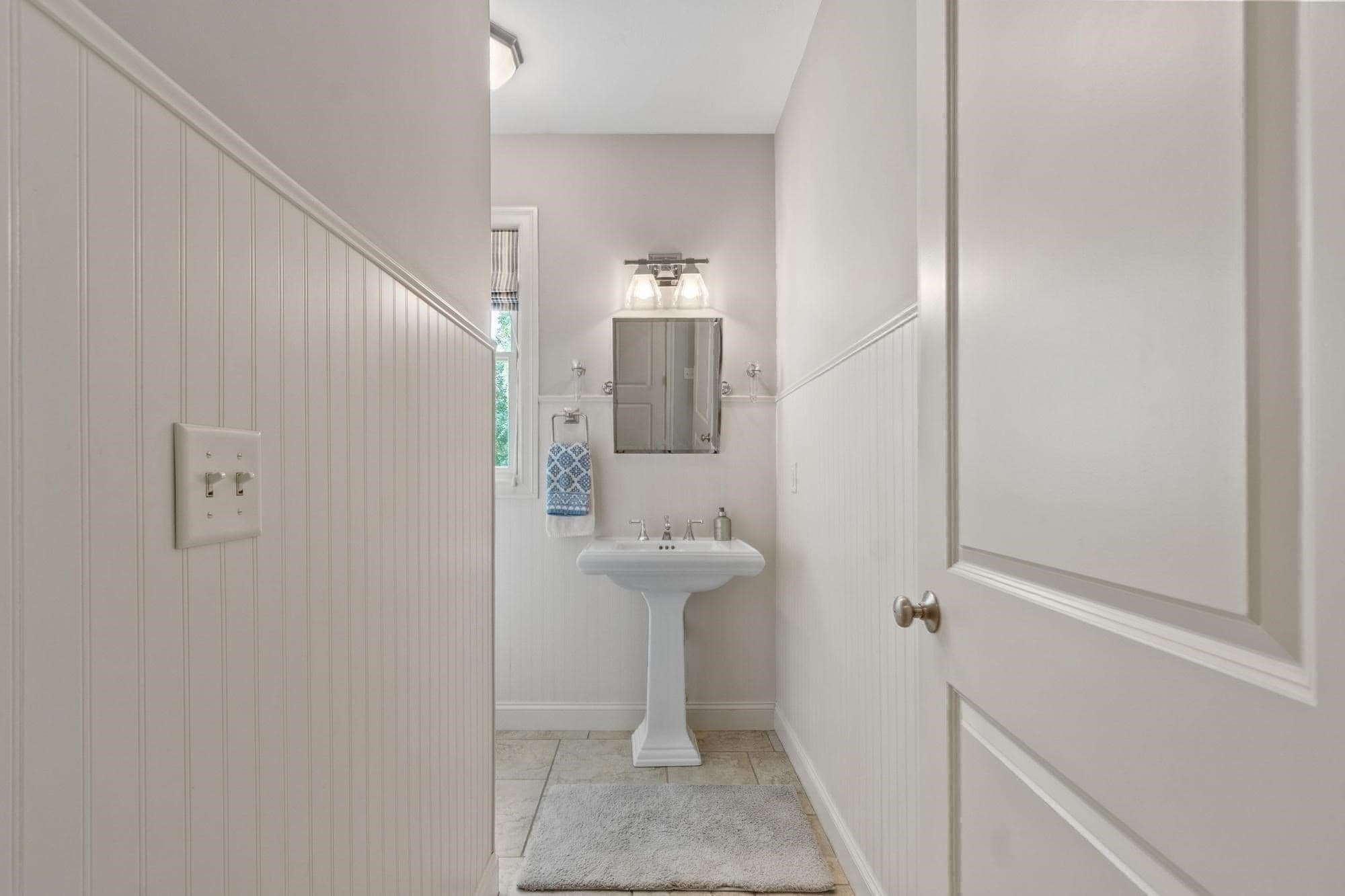 Single Family Residence at 11 Cider Ln, Dracut MA 01826, photo 19 of 42