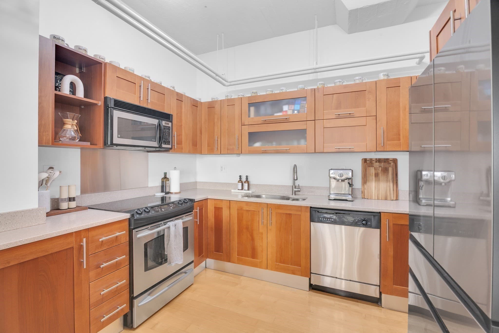 Condominium at 210 South Street # 4, Boston MA 02111, photo 6 of 37