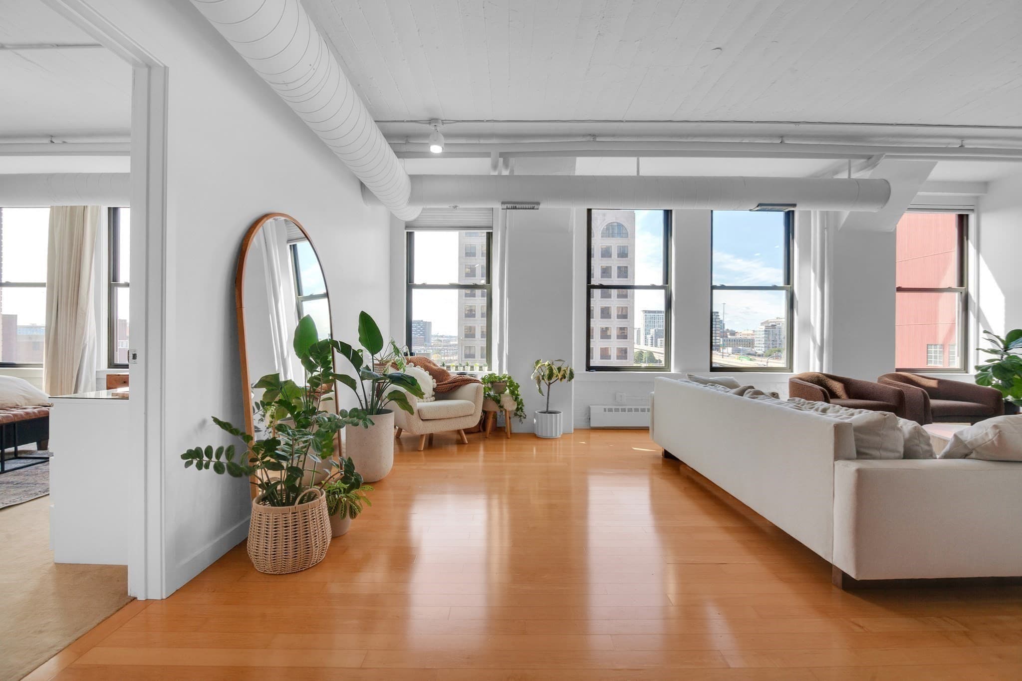 Condominium at 210 South Street # 4, Boston MA 02111, photo 9 of 37