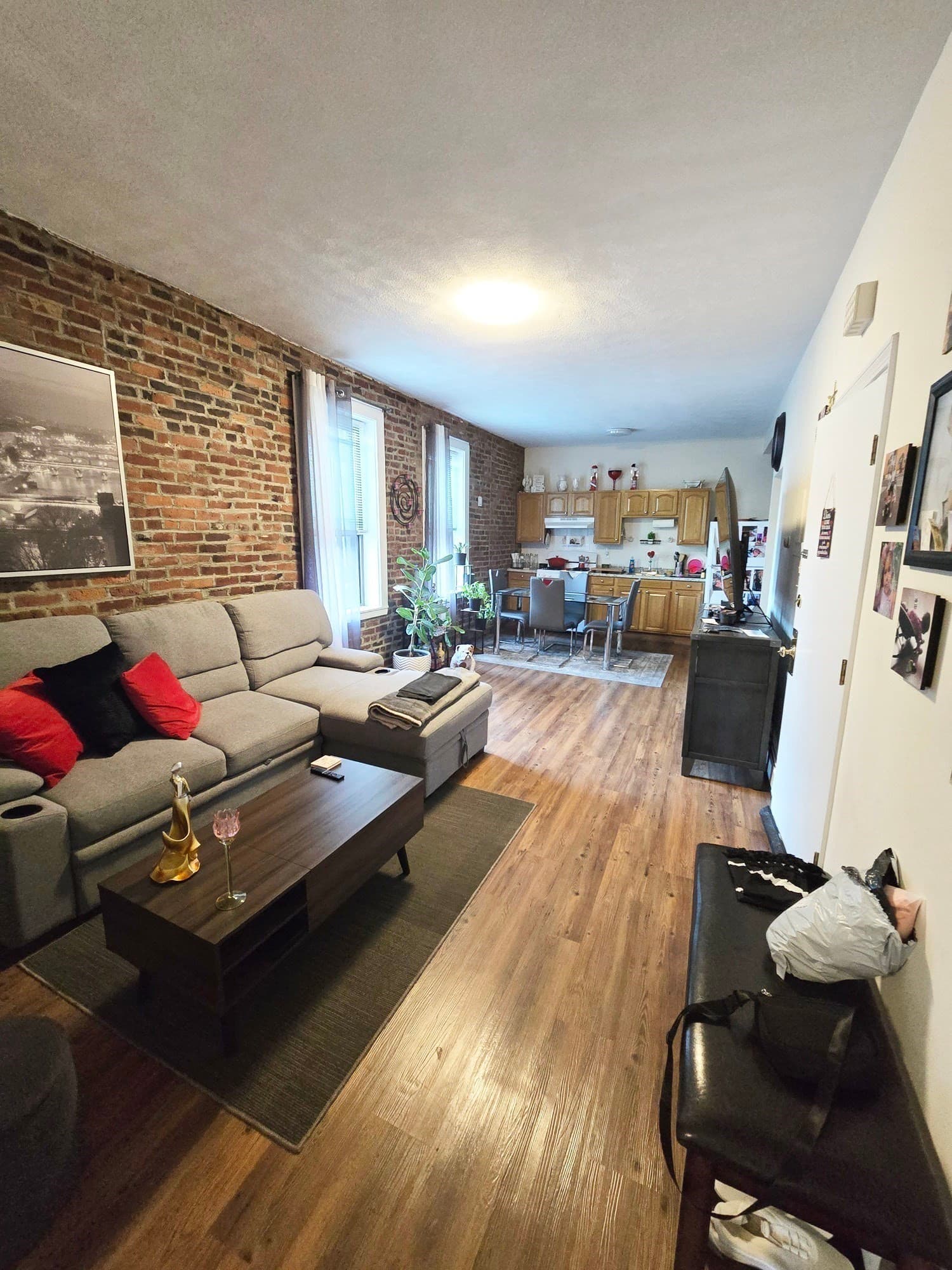 4 Family at 168 Pearl Street, Chelsea MA 02150, Chelsea, photo 3 of 6