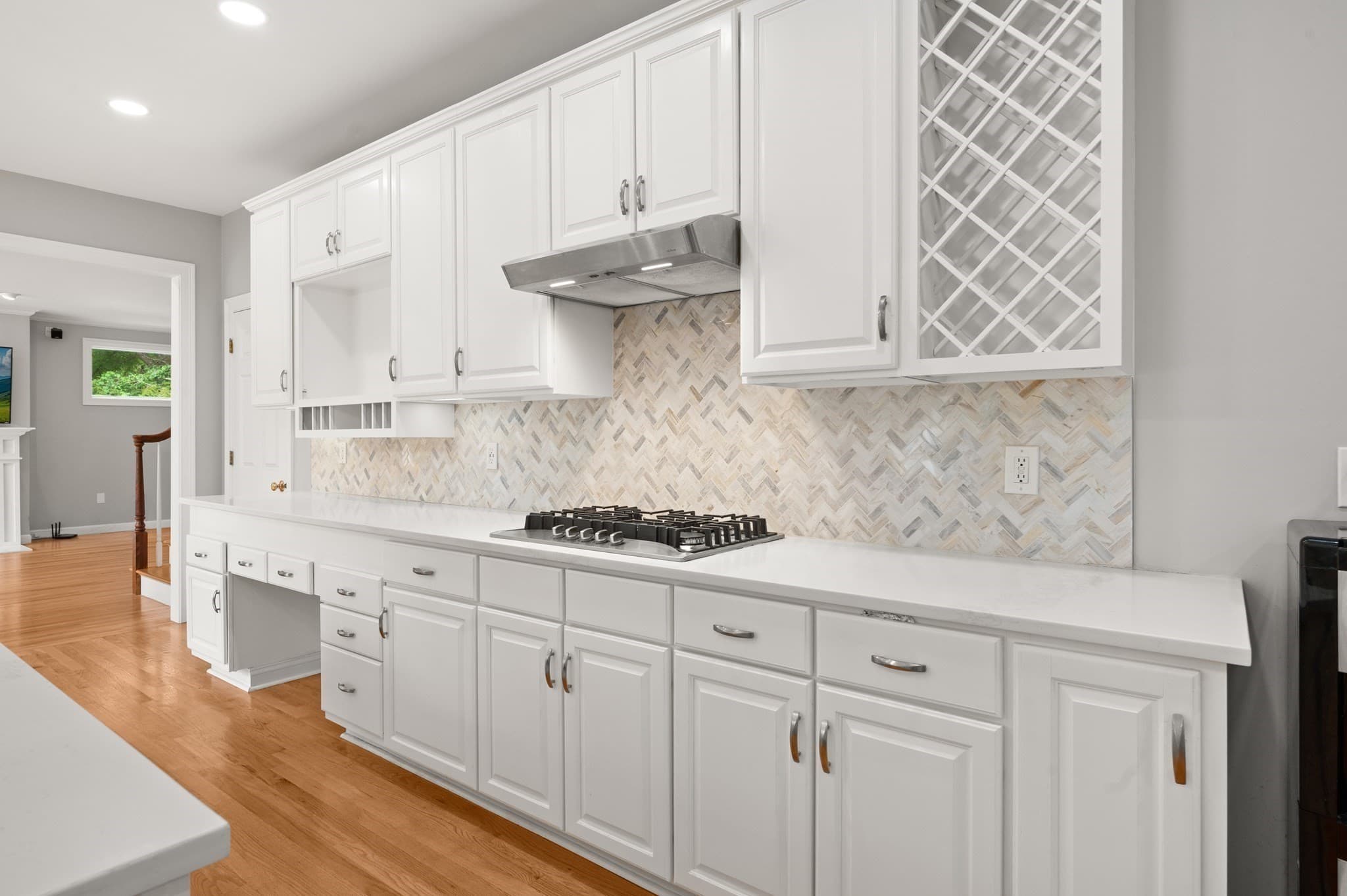 Single Family Residence at 2 Wild Meadow Ln, Natick MA 01760, Natick, photo 13 of 42