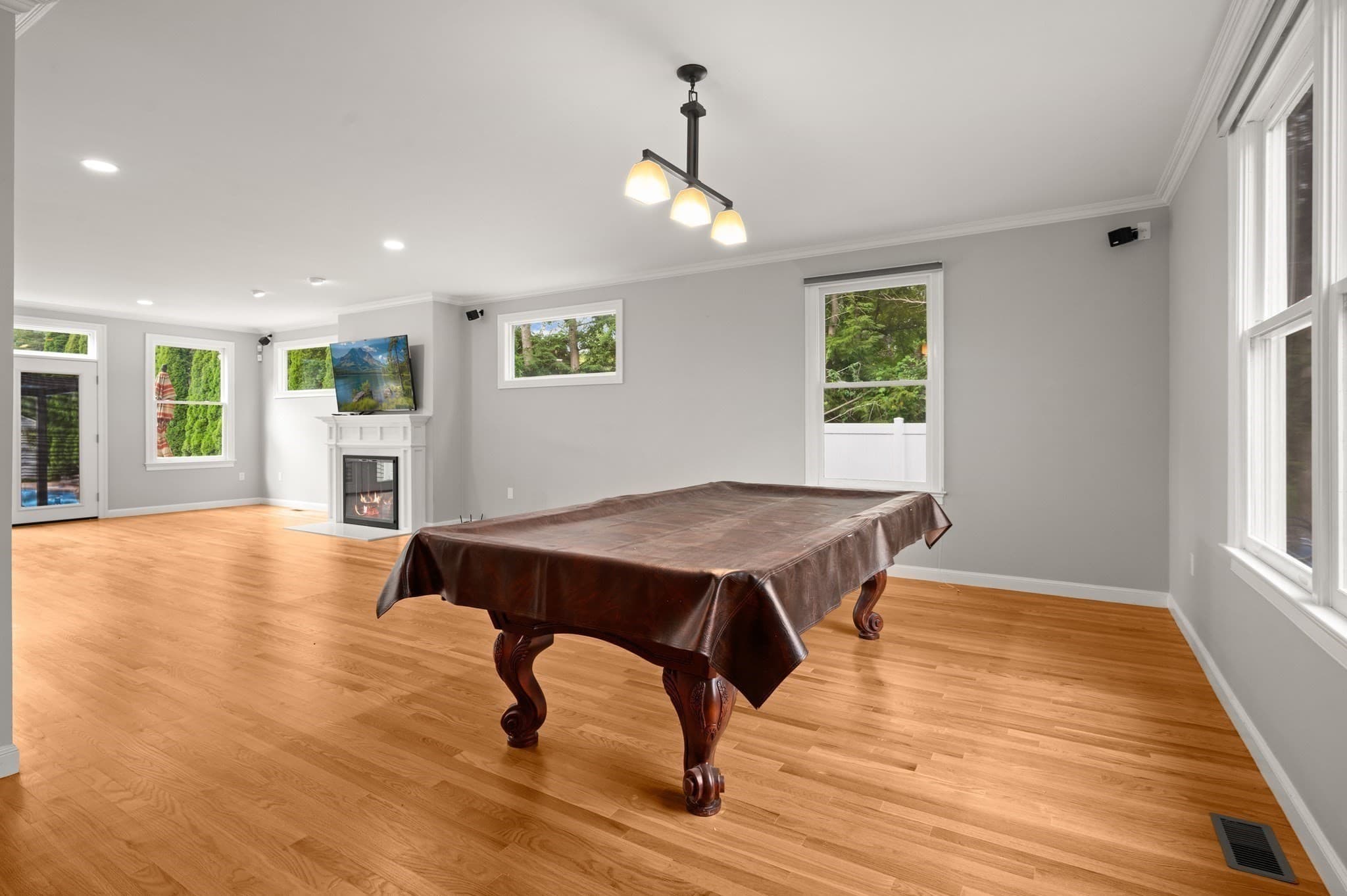 Single Family Residence at 2 Wild Meadow Ln, Natick MA 01760, Natick, photo 7 of 42