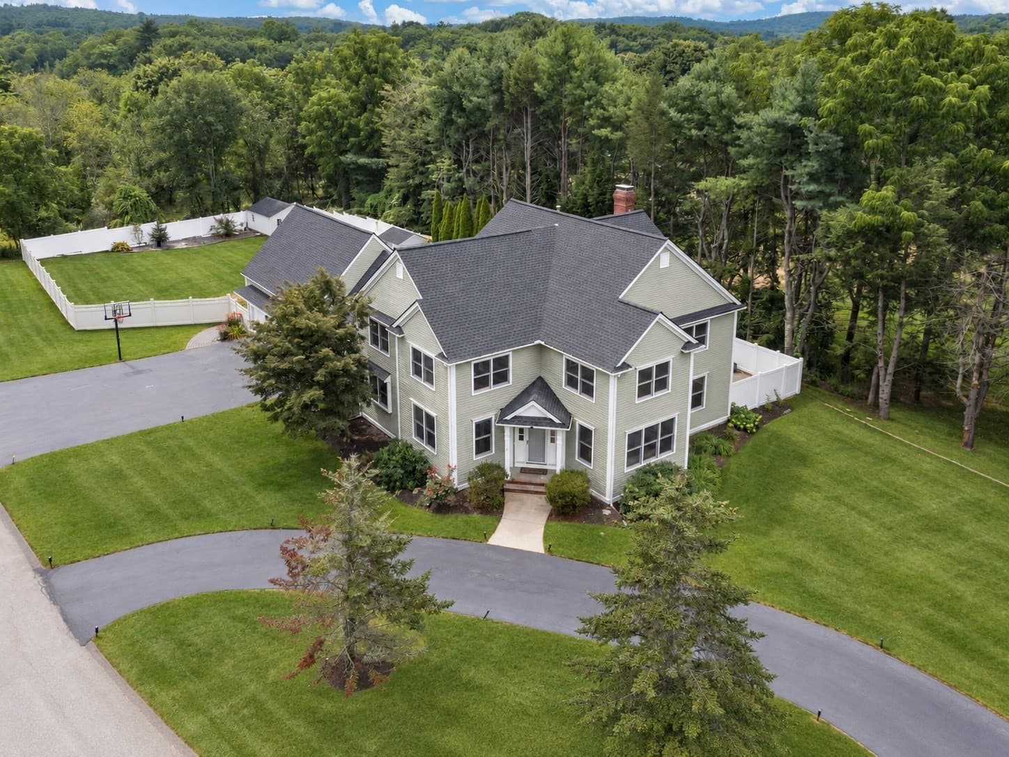 2 Wild Meadow Ln, Natick MA 01760