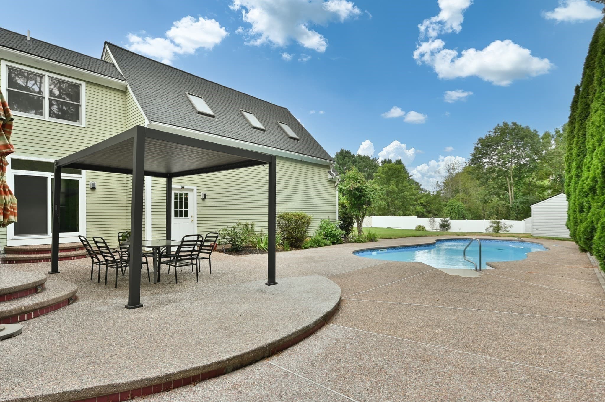 Single Family Residence at 2 Wild Meadow Ln, Natick MA 01760, Natick, photo 33 of 42