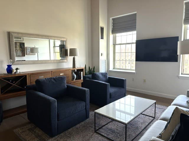 Condominium at 52 Lawrence Dr # 601, Lowell MA 01854, Lowell, photo 3 of 21