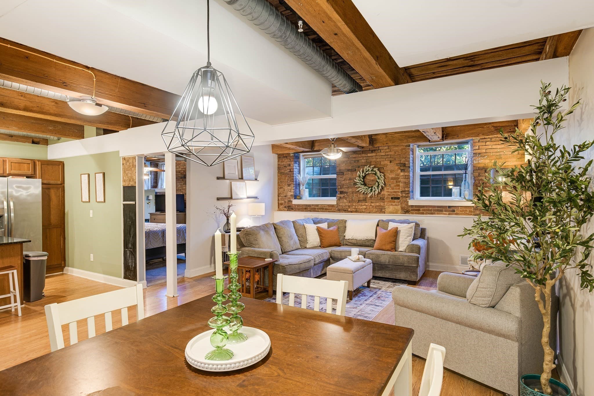 Condominium at 25 Cedar St # 3, Amesbury MA 01913, Amesbury, photo 7 of 31