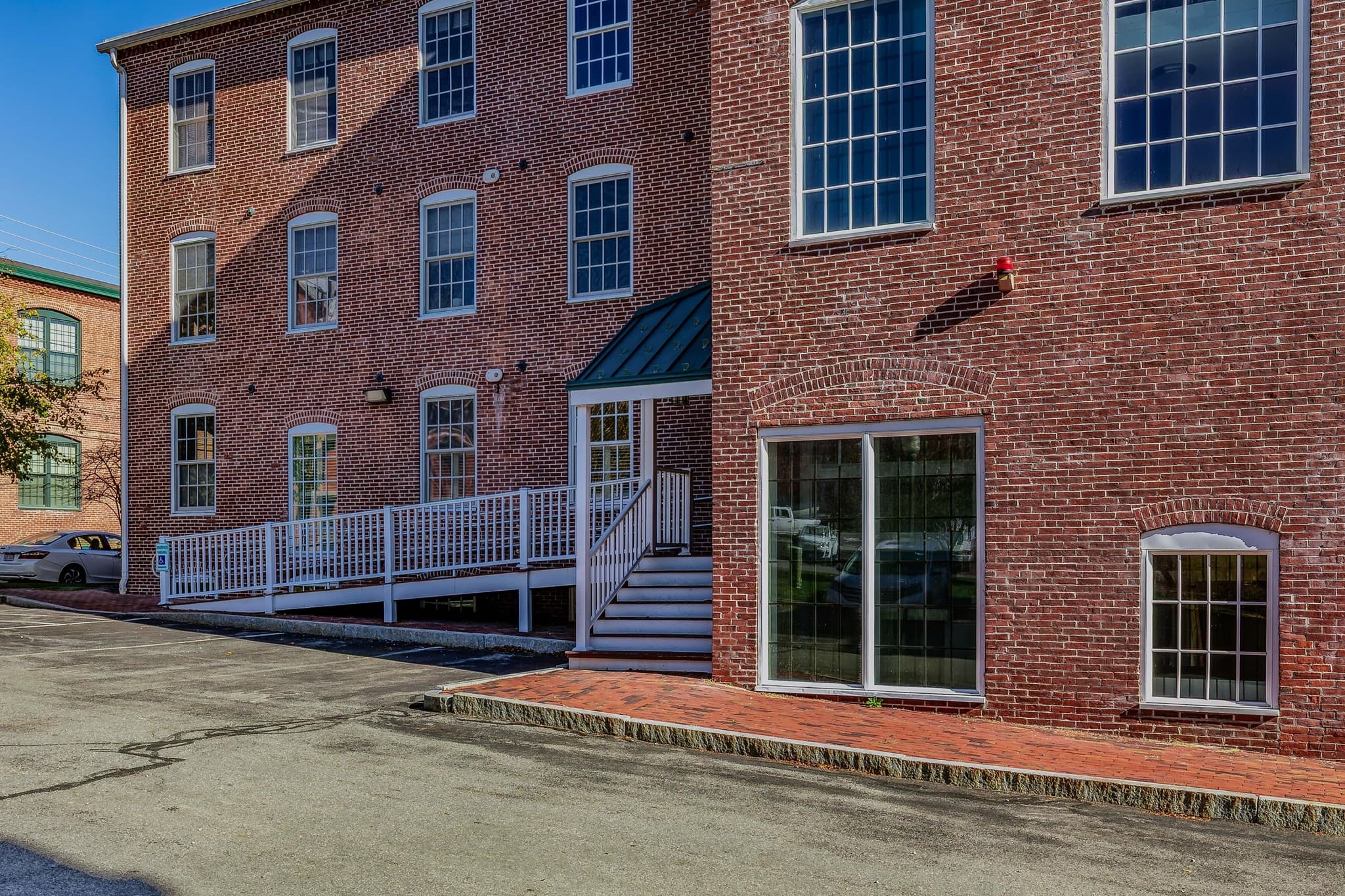 Condominium at 25 Cedar St # 3, Amesbury MA 01913, Amesbury, photo 30 of 31